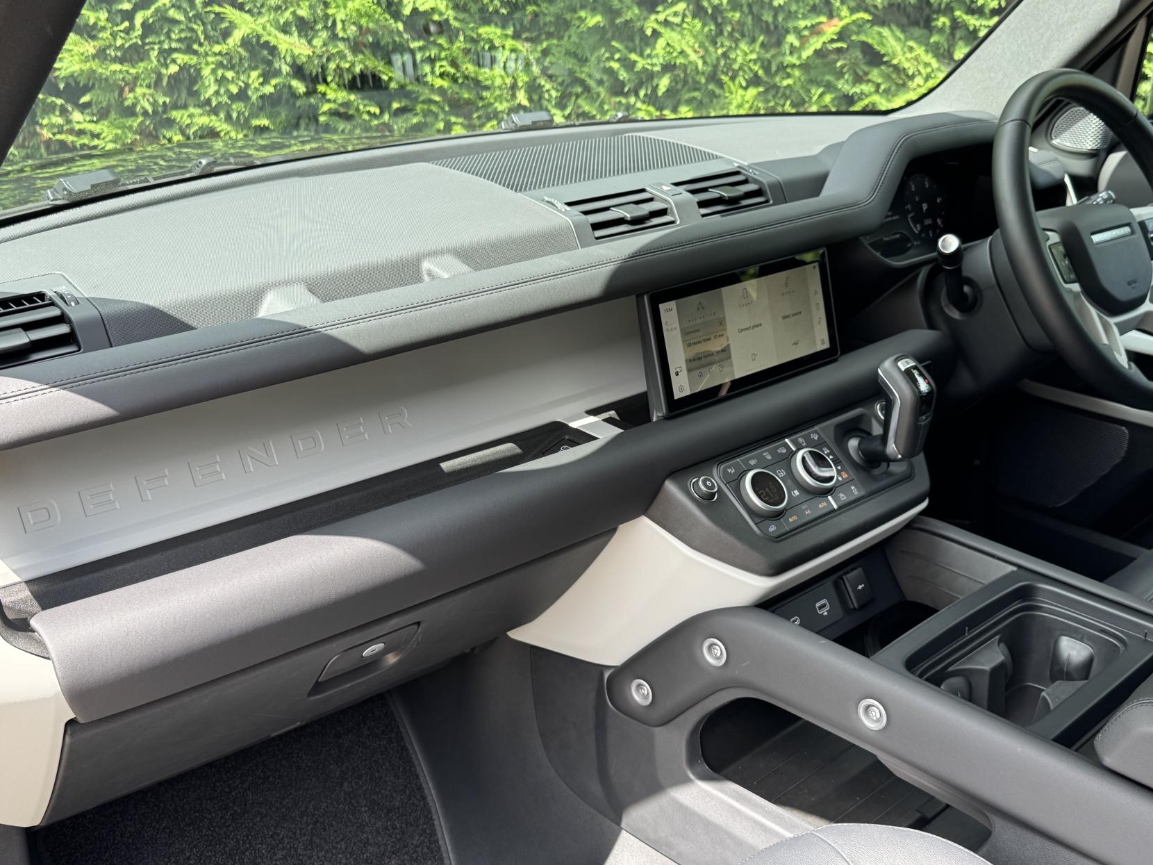 Land Rover Defender 110 3.0 D250 MHEV XS Edition SUV 5dr Diesel Auto 4WD Euro 6 (s/s) (250 ps)