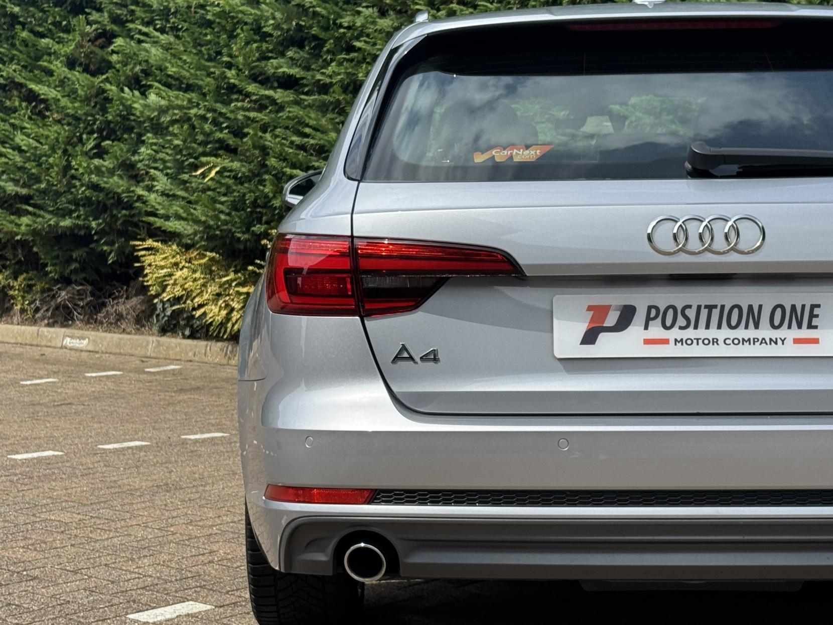 Audi A4 Avant 2.0 TDI S line Estate 5dr Diesel Manual Euro 6 (s/s) (150 ps)