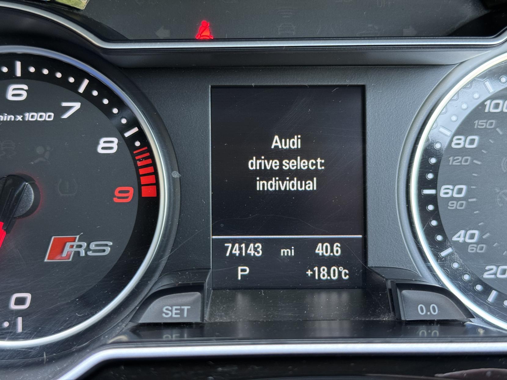 Audi RS4 Avant 4.2 FSI V8 Nogaro Estate 5dr Petrol S Tronic quattro Euro 5 (450 ps)