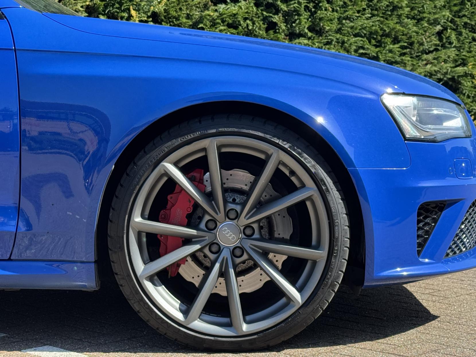 Audi RS4 Avant 4.2 FSI V8 Nogaro Estate 5dr Petrol S Tronic quattro Euro 5 (450 ps)