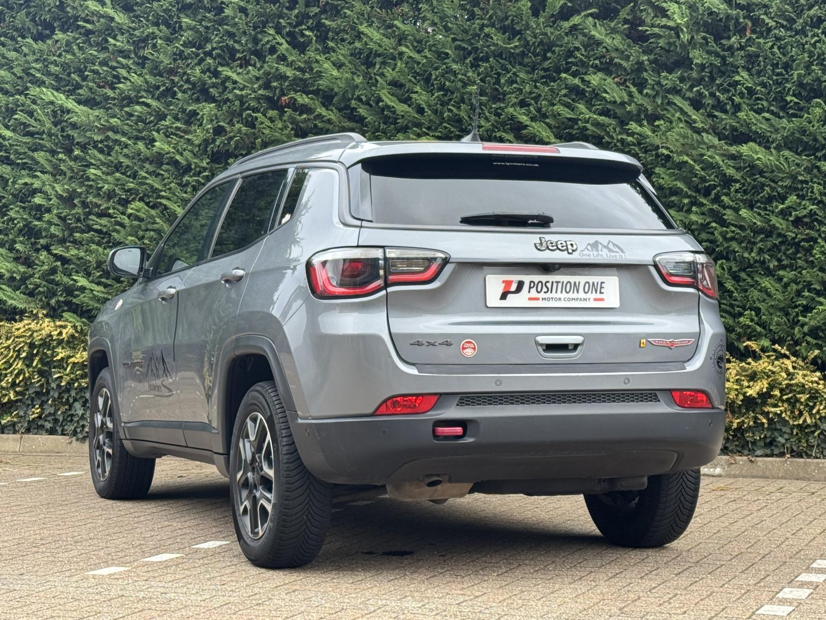 Jeep Compass 2.0 MultiJetII Trailhawk SUV 5dr Diesel Auto 4WD Euro 6 (s/s) (170 ps)