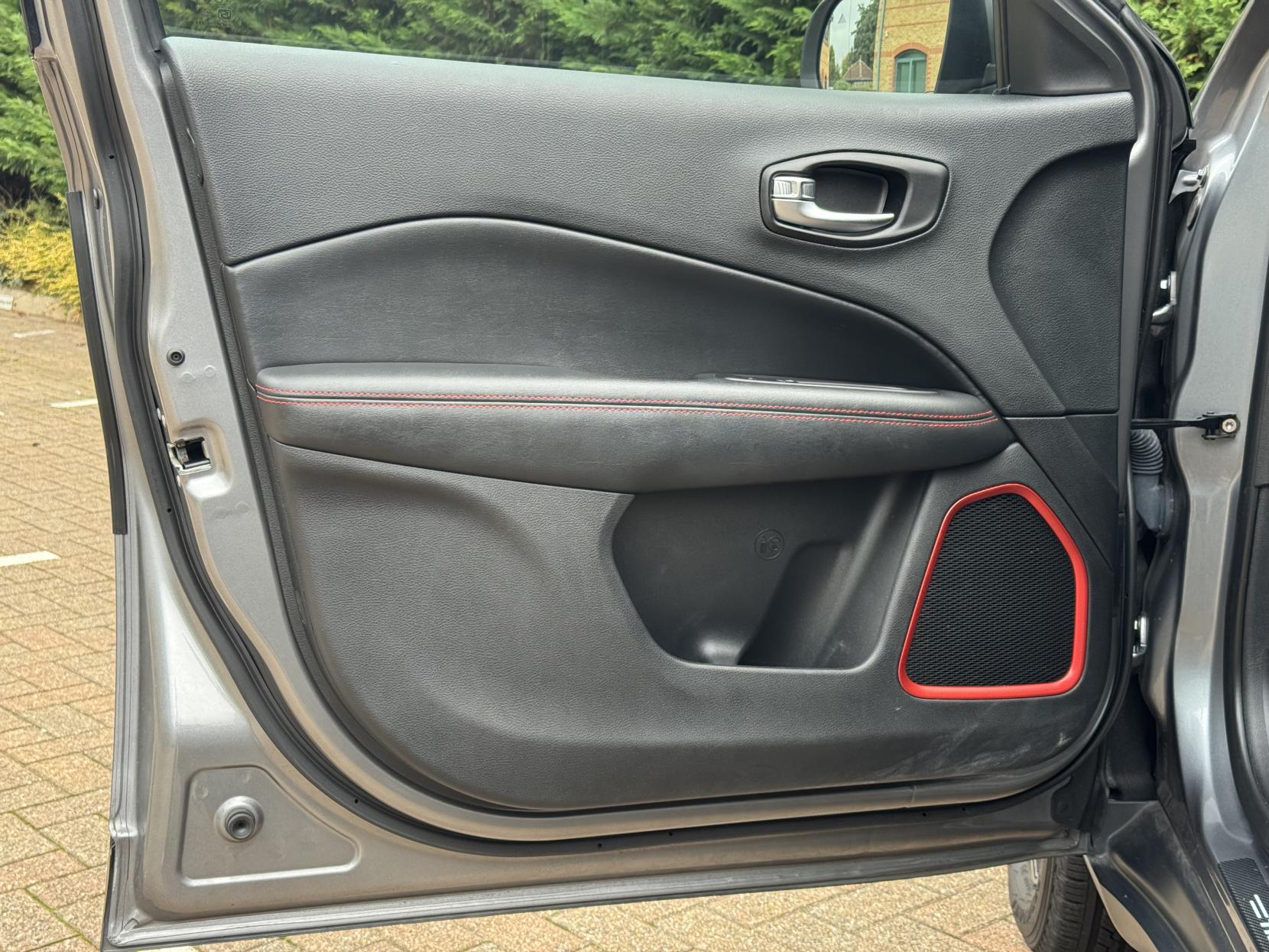 Jeep Compass 2.0 MultiJetII Trailhawk SUV 5dr Diesel Auto 4WD Euro 6 (s/s) (170 ps)