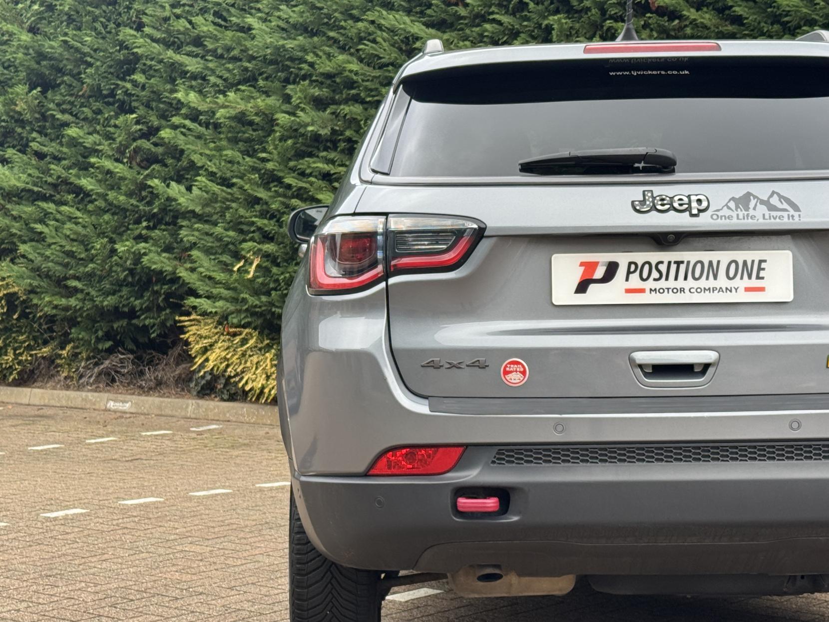 Jeep Compass 2.0 MultiJetII Trailhawk SUV 5dr Diesel Auto 4WD Euro 6 (s/s) (170 ps)