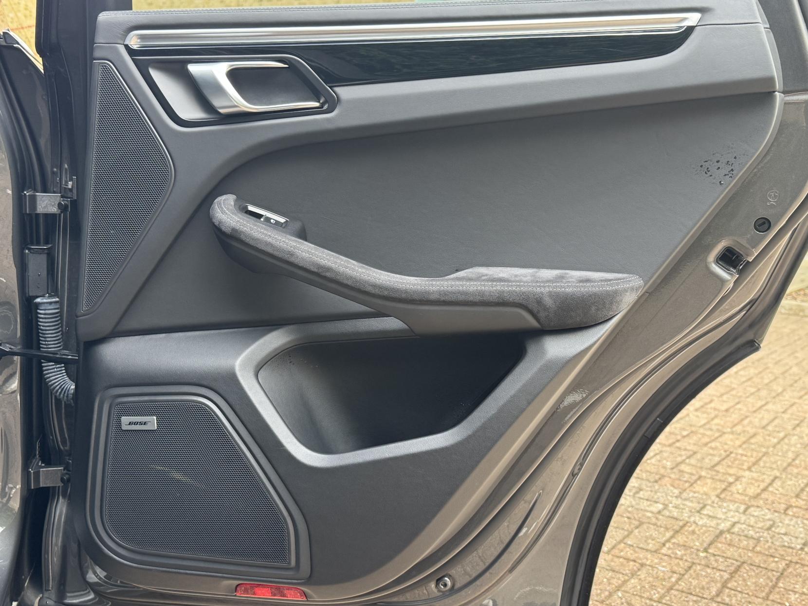 Porsche Macan 3.0T V6 GTS SUV 5dr Petrol PDK 4WD Euro 6 (s/s) (360 ps)