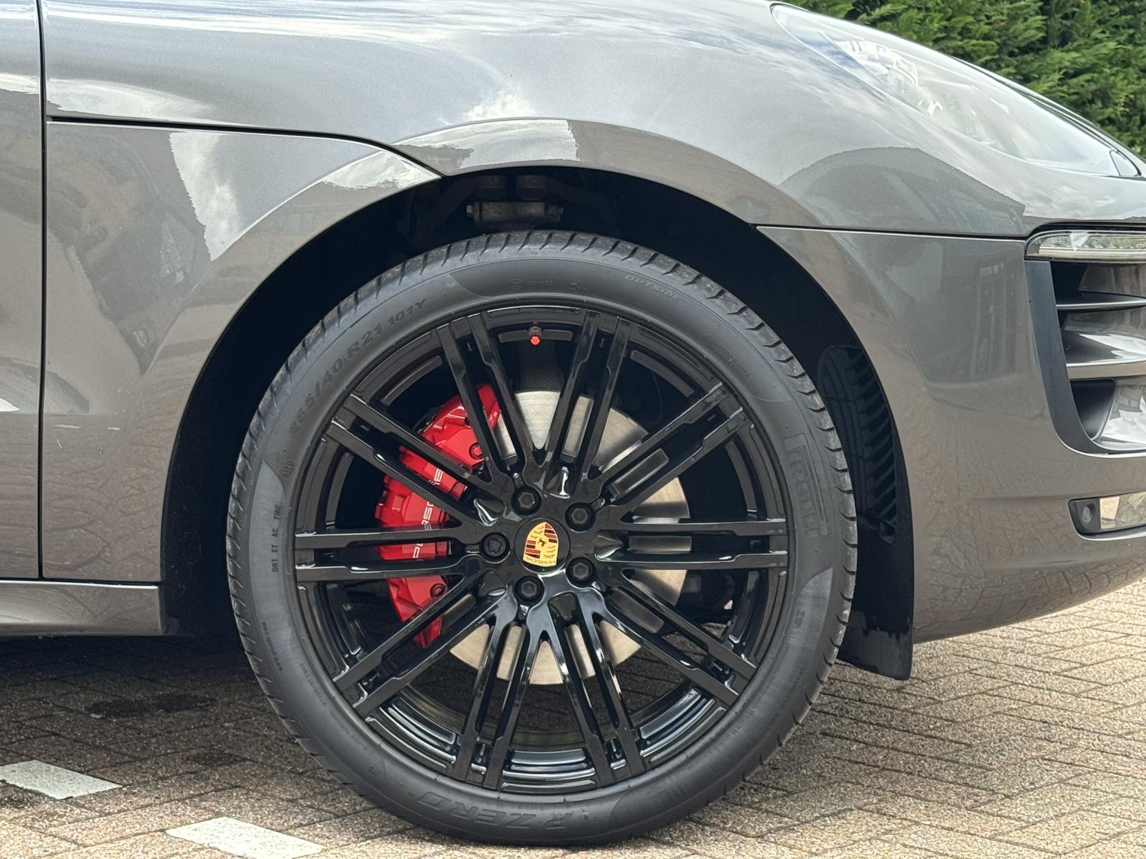 Porsche Macan 3.0T V6 GTS SUV 5dr Petrol PDK 4WD Euro 6 (s/s) (360 ps)