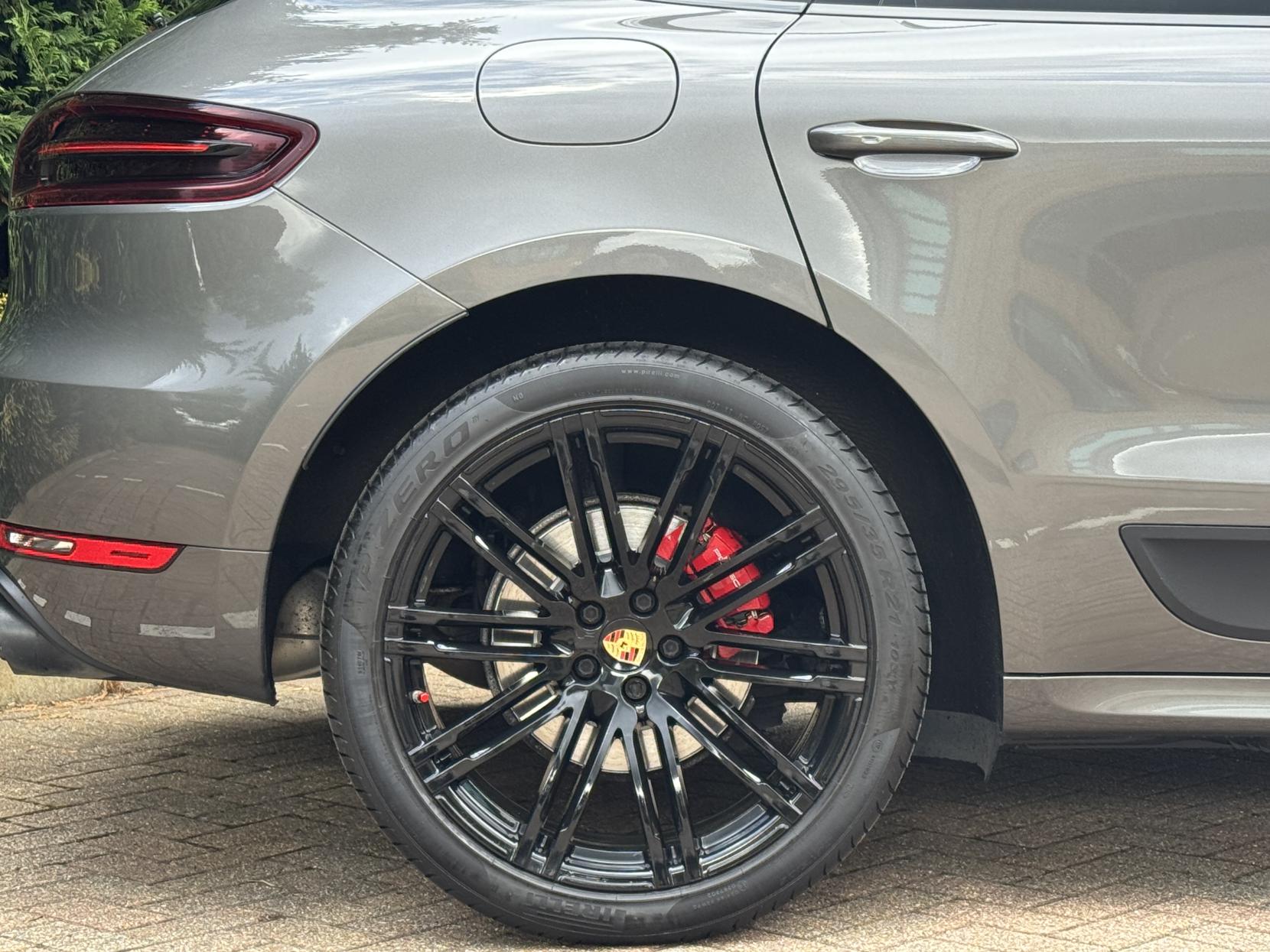 Porsche Macan 3.0T V6 GTS SUV 5dr Petrol PDK 4WD Euro 6 (s/s) (360 ps)