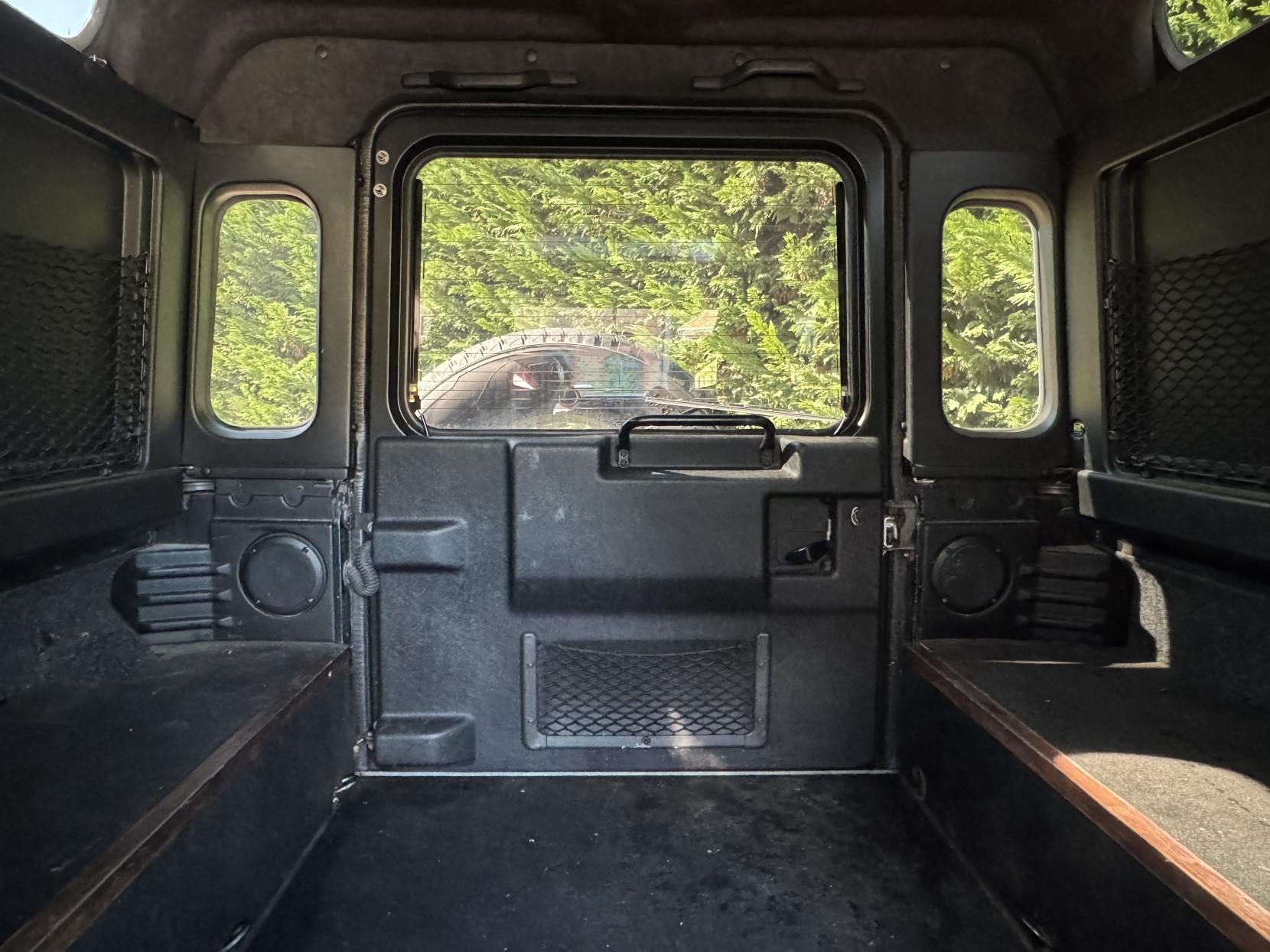 Land Rover Defender 90 2.4 TDCi Hard Top SUV 3dr Diesel Manual 4WD SWB Euro 4 (122 bhp)