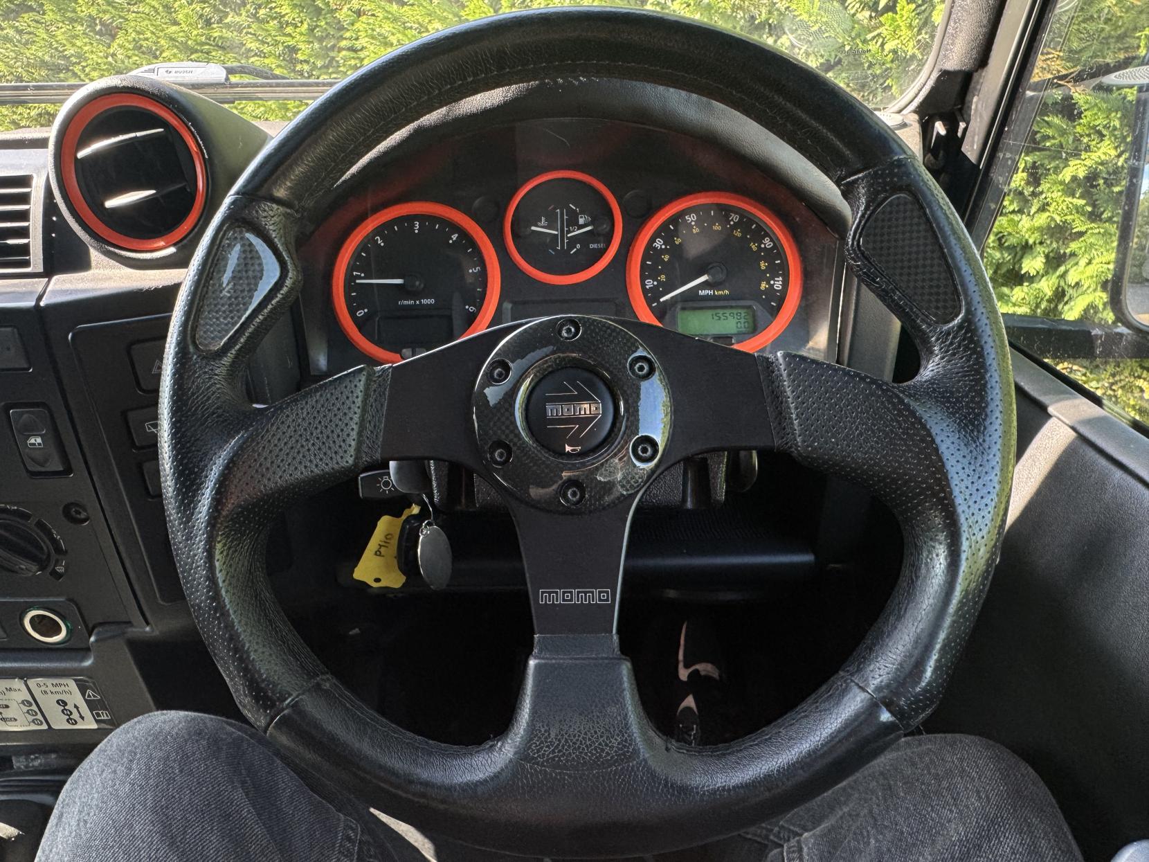 Land Rover Defender 90 2.4 TDCi Hard Top SUV 3dr Diesel Manual 4WD SWB Euro 4 (122 bhp)