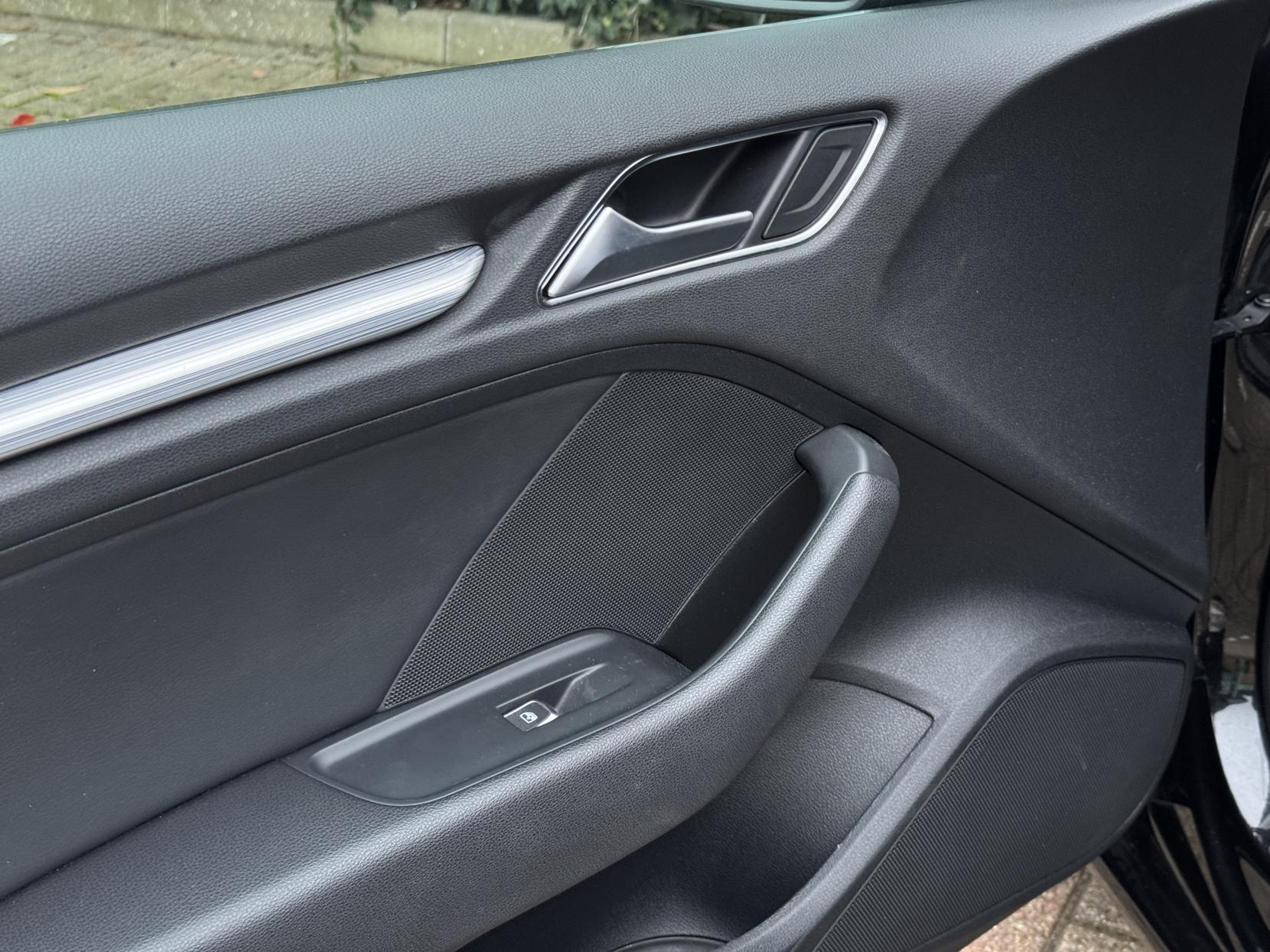 Audi A3 1.5 TFSI CoD 35 Sport Sportback 5dr Petrol S Tronic Euro 6 (s/s) (150 ps)