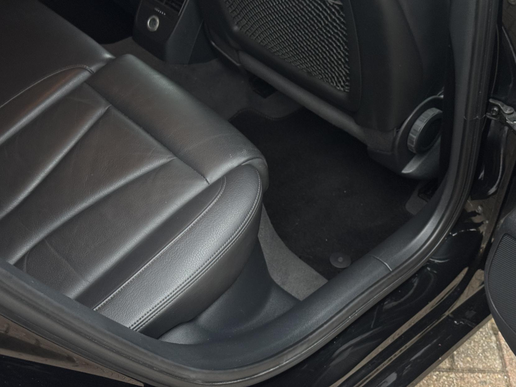 Audi A3 1.5 TFSI CoD 35 Sport Sportback 5dr Petrol S Tronic Euro 6 (s/s) (150 ps)