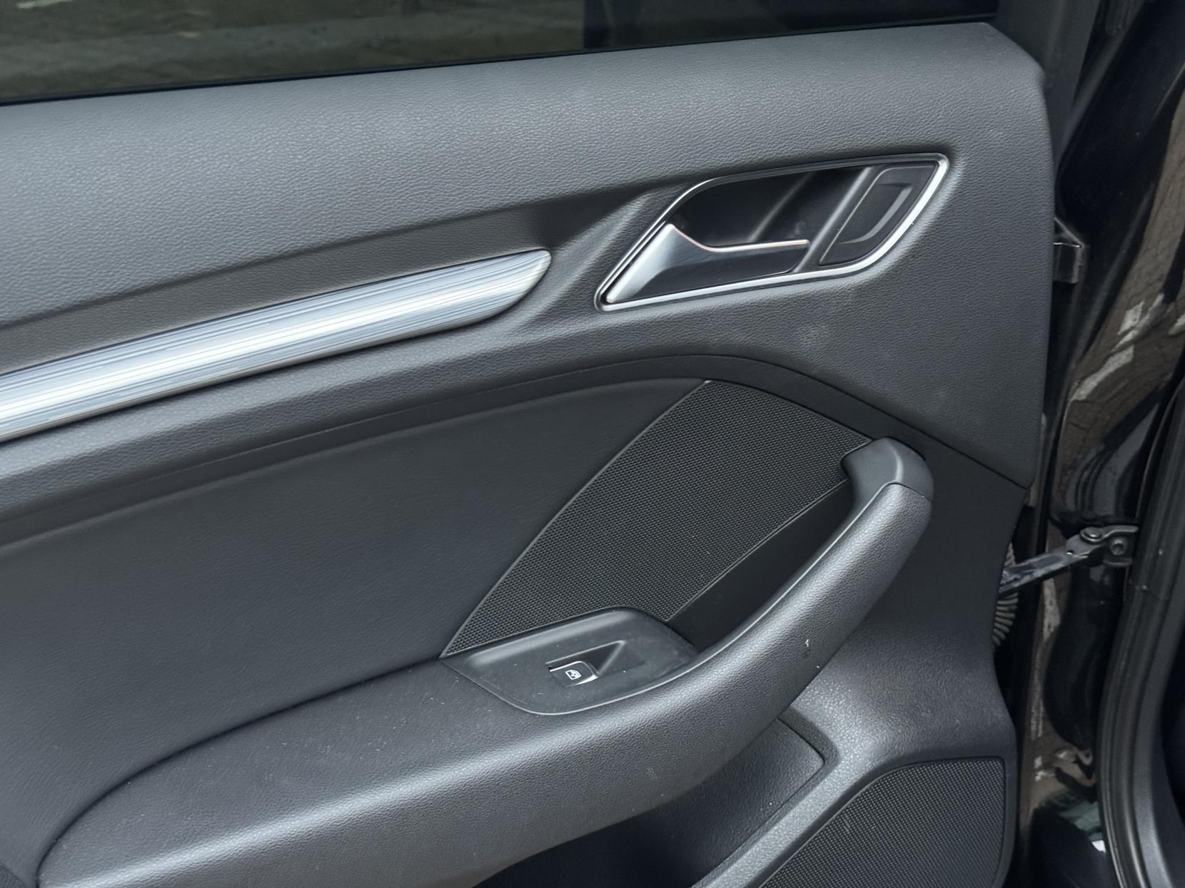 Audi A3 1.5 TFSI CoD 35 Sport Sportback 5dr Petrol S Tronic Euro 6 (s/s) (150 ps)