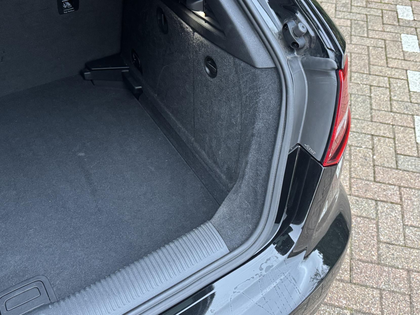 Audi A3 1.5 TFSI CoD 35 Sport Sportback 5dr Petrol S Tronic Euro 6 (s/s) (150 ps)