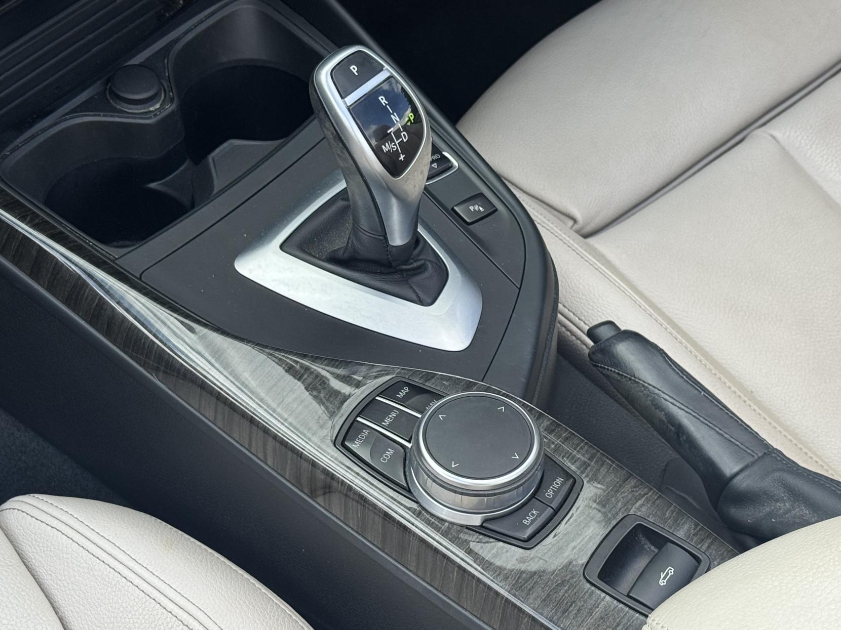 BMW 2 Series 3.0 M240i Convertible 2dr Petrol Auto Euro 6 (s/s) (340 ps)