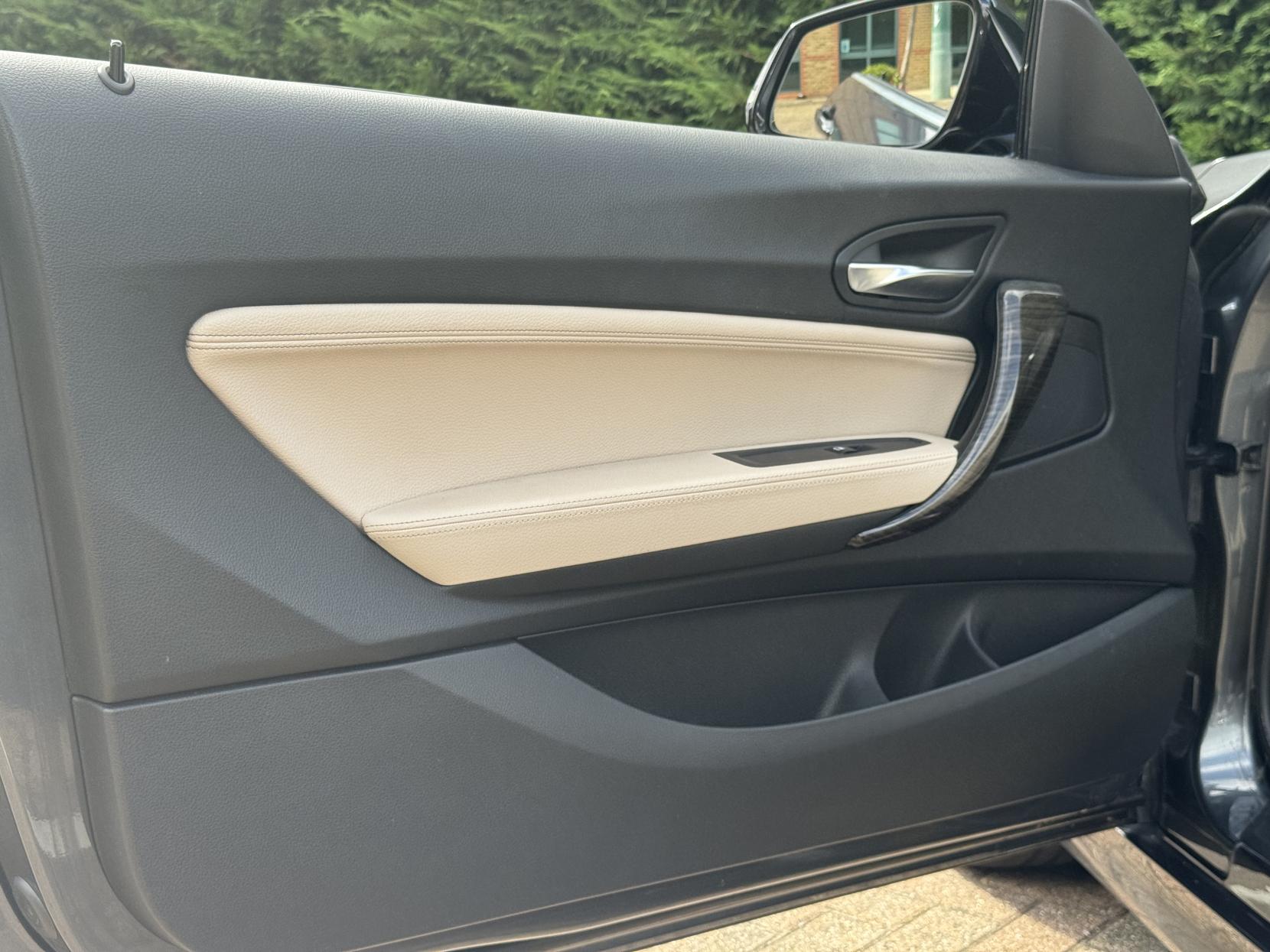 BMW 2 Series 3.0 M240i Convertible 2dr Petrol Auto Euro 6 (s/s) (340 ps)