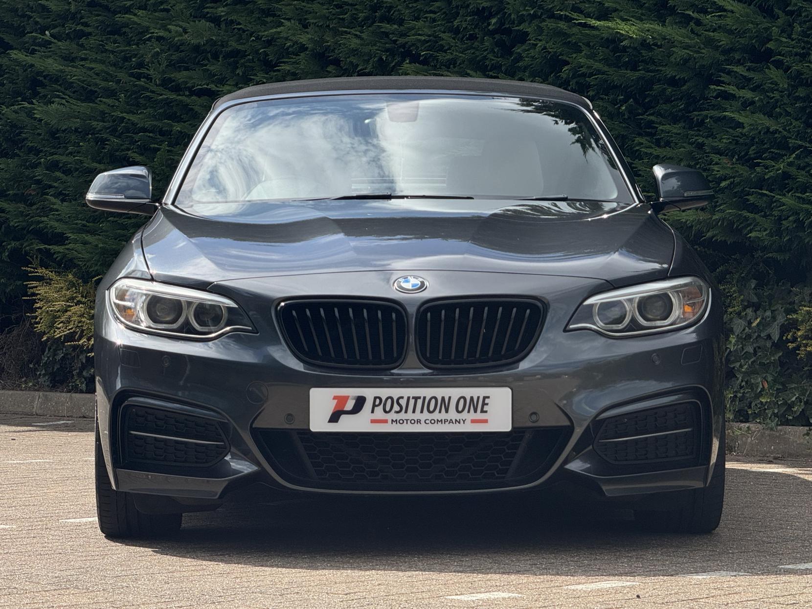 BMW 2 Series 3.0 M240i Convertible 2dr Petrol Auto Euro 6 (s/s) (340 ps)