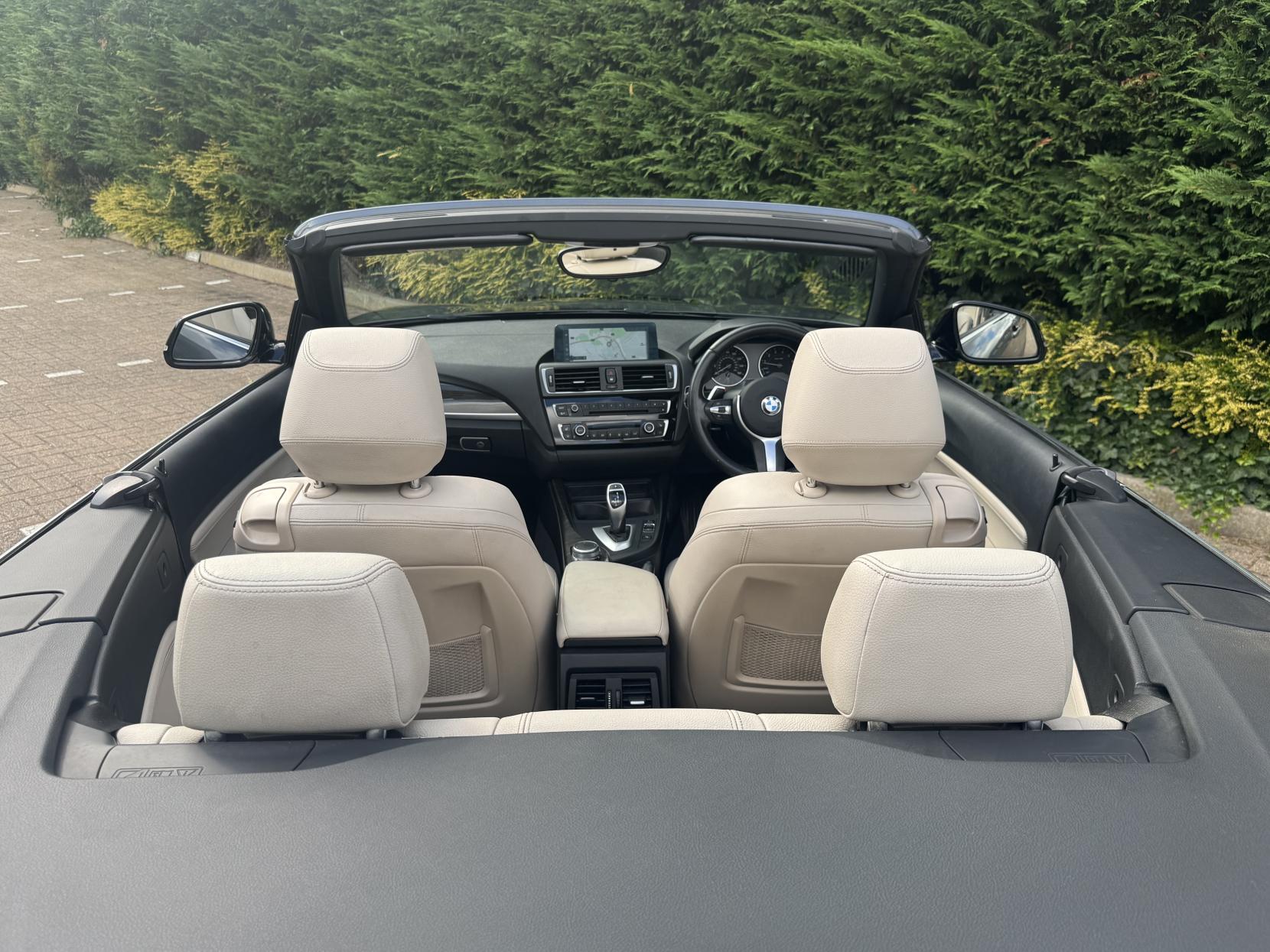 BMW 2 Series 3.0 M240i Convertible 2dr Petrol Auto Euro 6 (s/s) (340 ps)