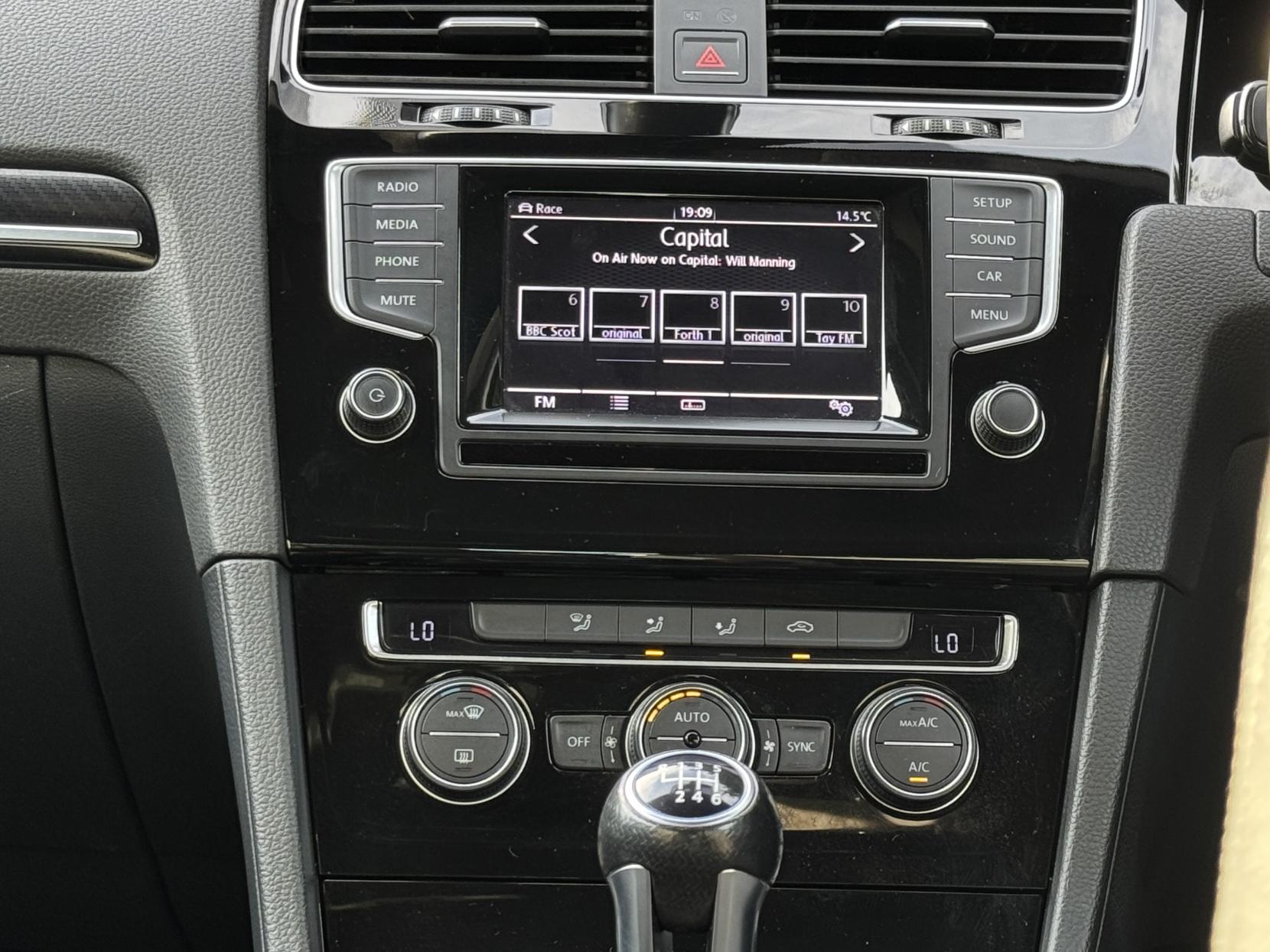 Volkswagen Golf 2.0 TSI BlueMotion Tech R Hatchback 3dr Petrol Manual 4Motion Euro 6 (s/s) (300 ps)