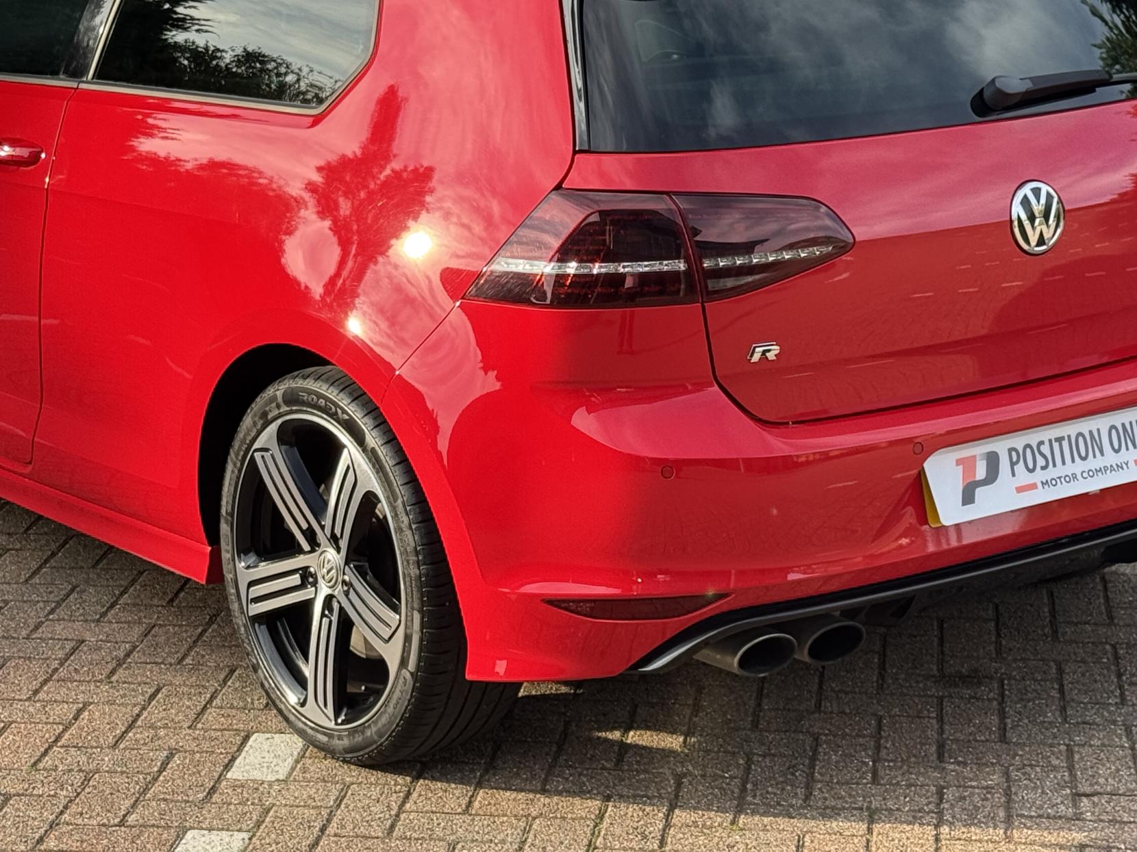 Volkswagen Golf 2.0 TSI BlueMotion Tech R Hatchback 3dr Petrol Manual 4Motion Euro 6 (s/s) (300 ps)