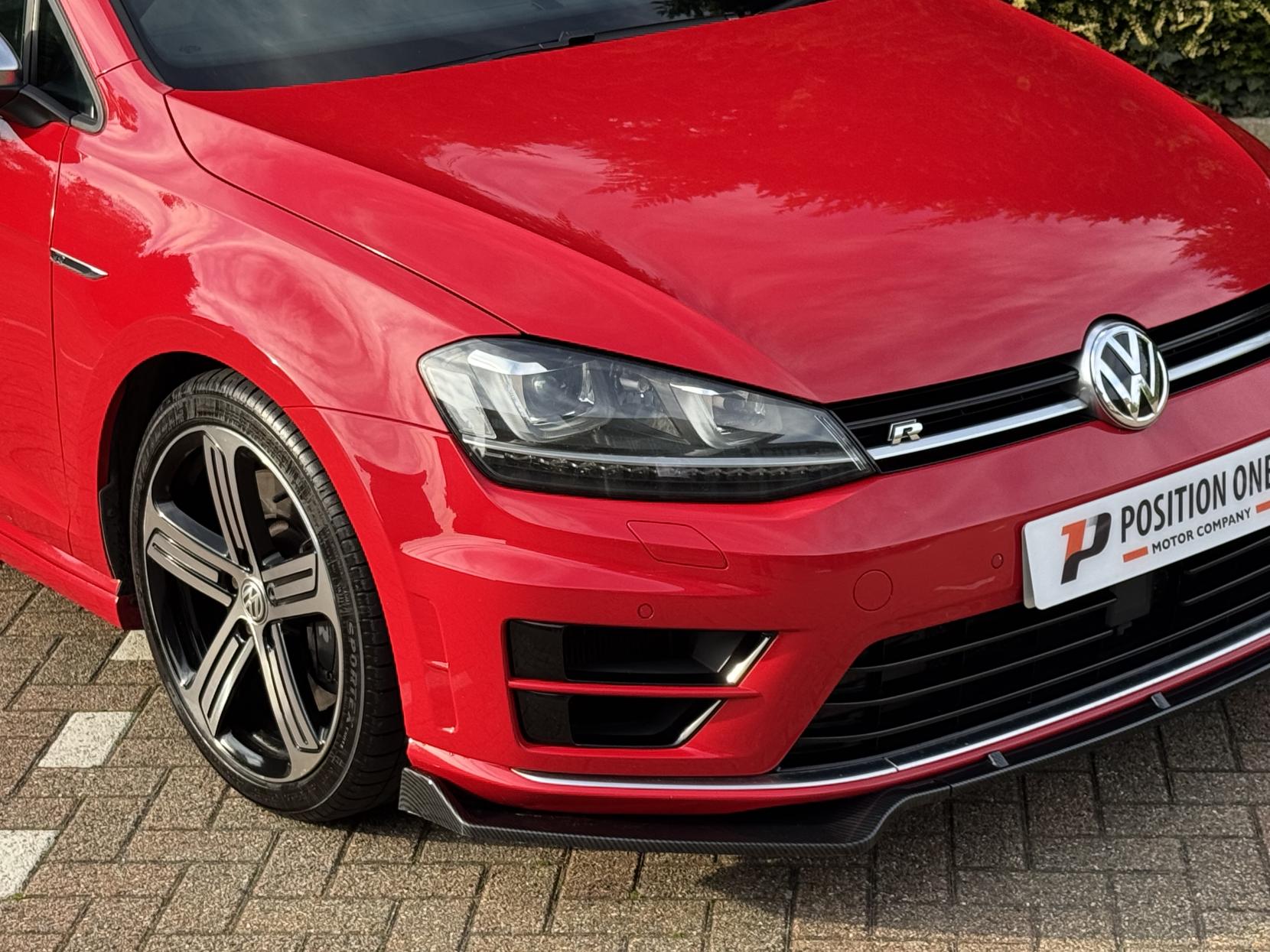 Volkswagen Golf 2.0 TSI BlueMotion Tech R Hatchback 3dr Petrol Manual 4Motion Euro 6 (s/s) (300 ps)