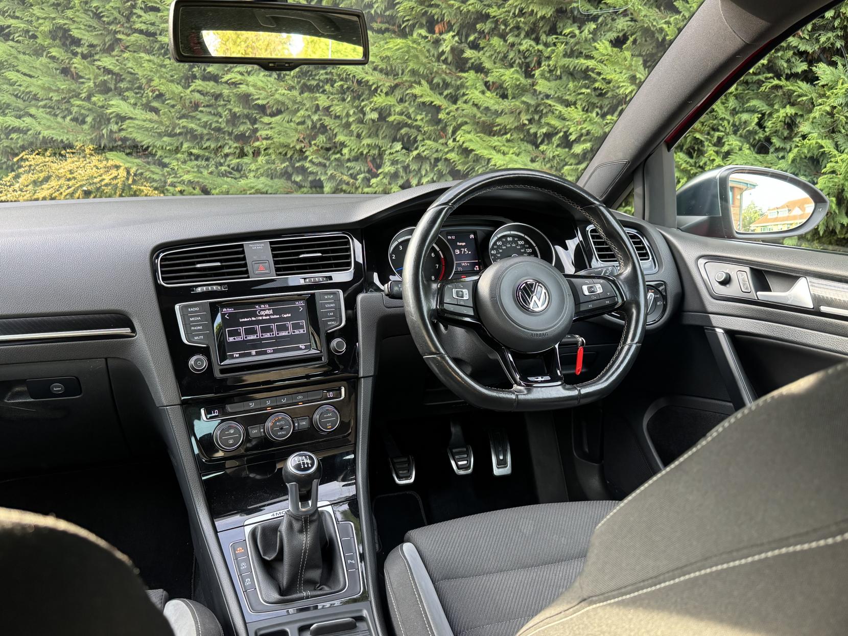 Volkswagen Golf 2.0 TSI BlueMotion Tech R Hatchback 3dr Petrol Manual 4Motion Euro 6 (s/s) (300 ps)