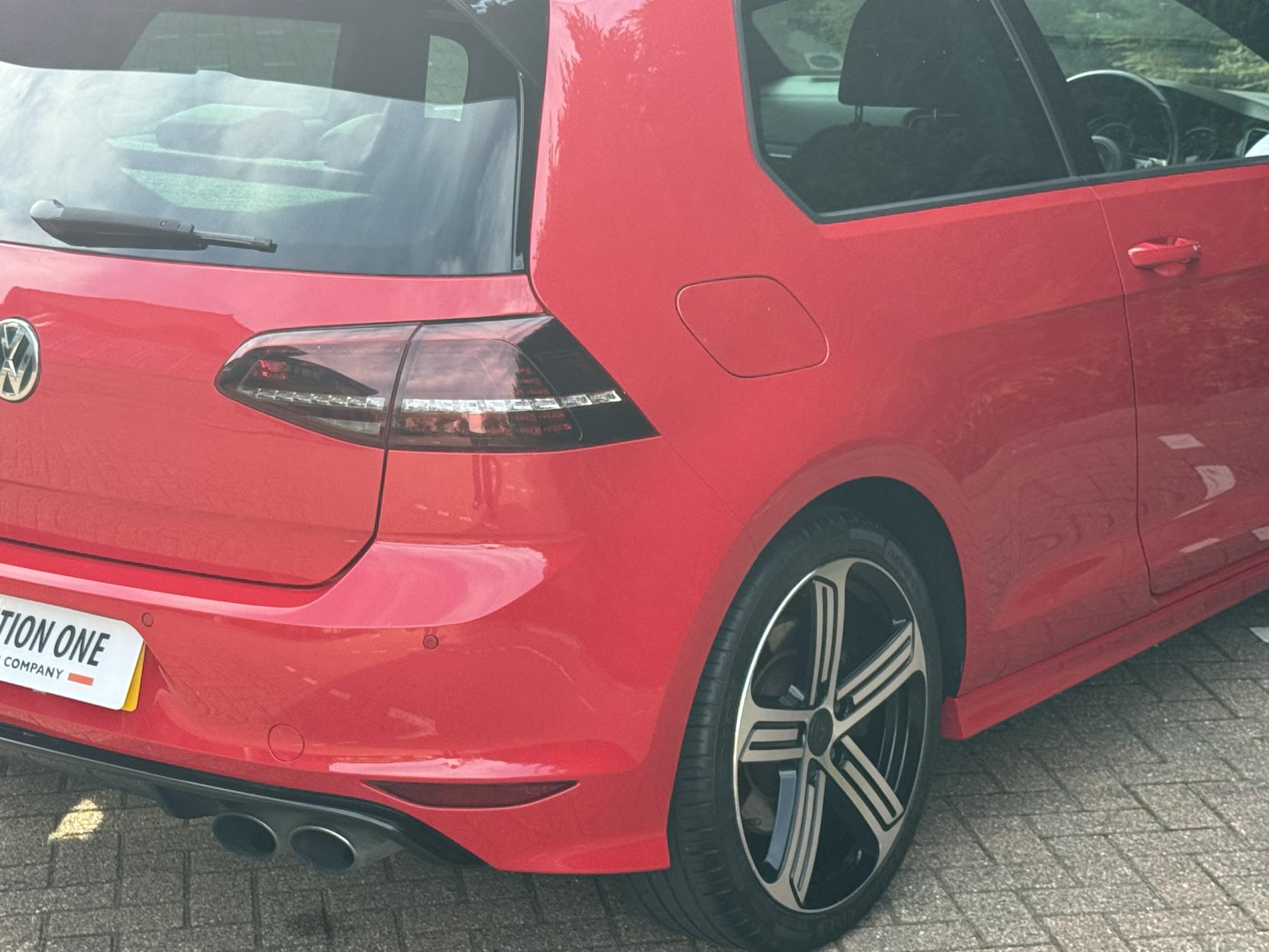 Volkswagen Golf 2.0 TSI BlueMotion Tech R Hatchback 3dr Petrol Manual 4Motion Euro 6 (s/s) (300 ps)