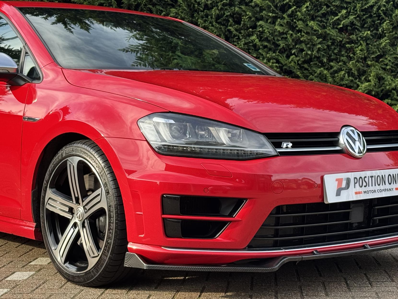 Volkswagen Golf 2.0 TSI BlueMotion Tech R Hatchback 3dr Petrol Manual 4Motion Euro 6 (s/s) (300 ps)