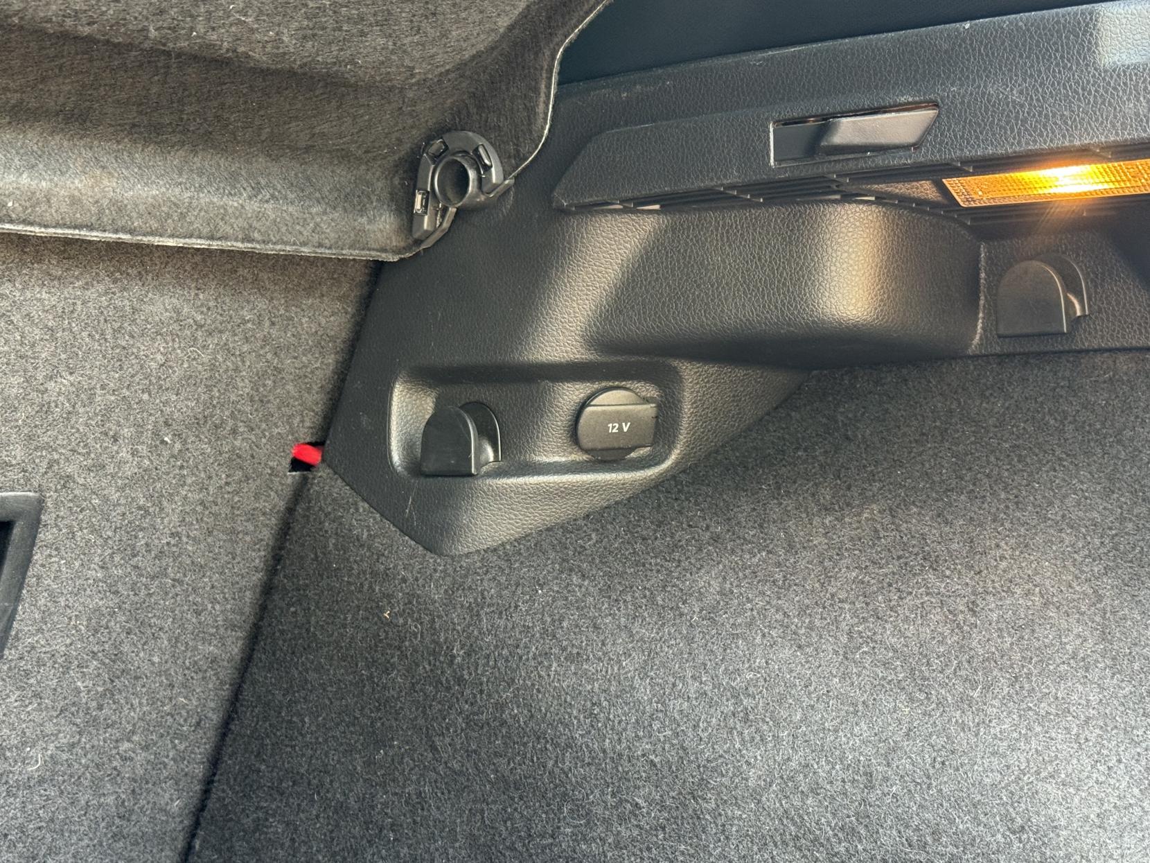 Volkswagen Golf 2.0 TSI BlueMotion Tech R Hatchback 3dr Petrol Manual 4Motion Euro 6 (s/s) (300 ps)