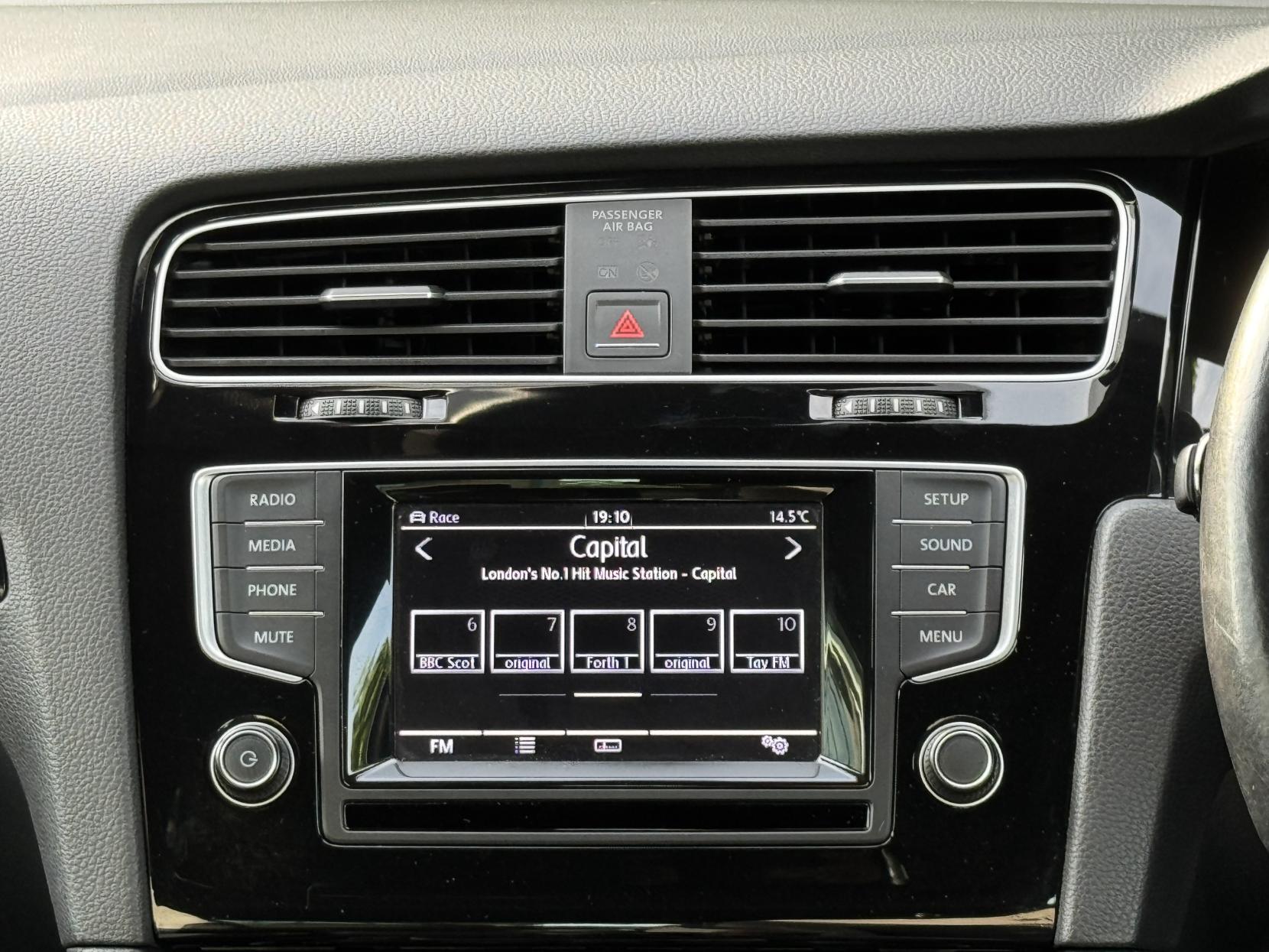 Volkswagen Golf 2.0 TSI BlueMotion Tech R Hatchback 3dr Petrol Manual 4Motion Euro 6 (s/s) (300 ps)