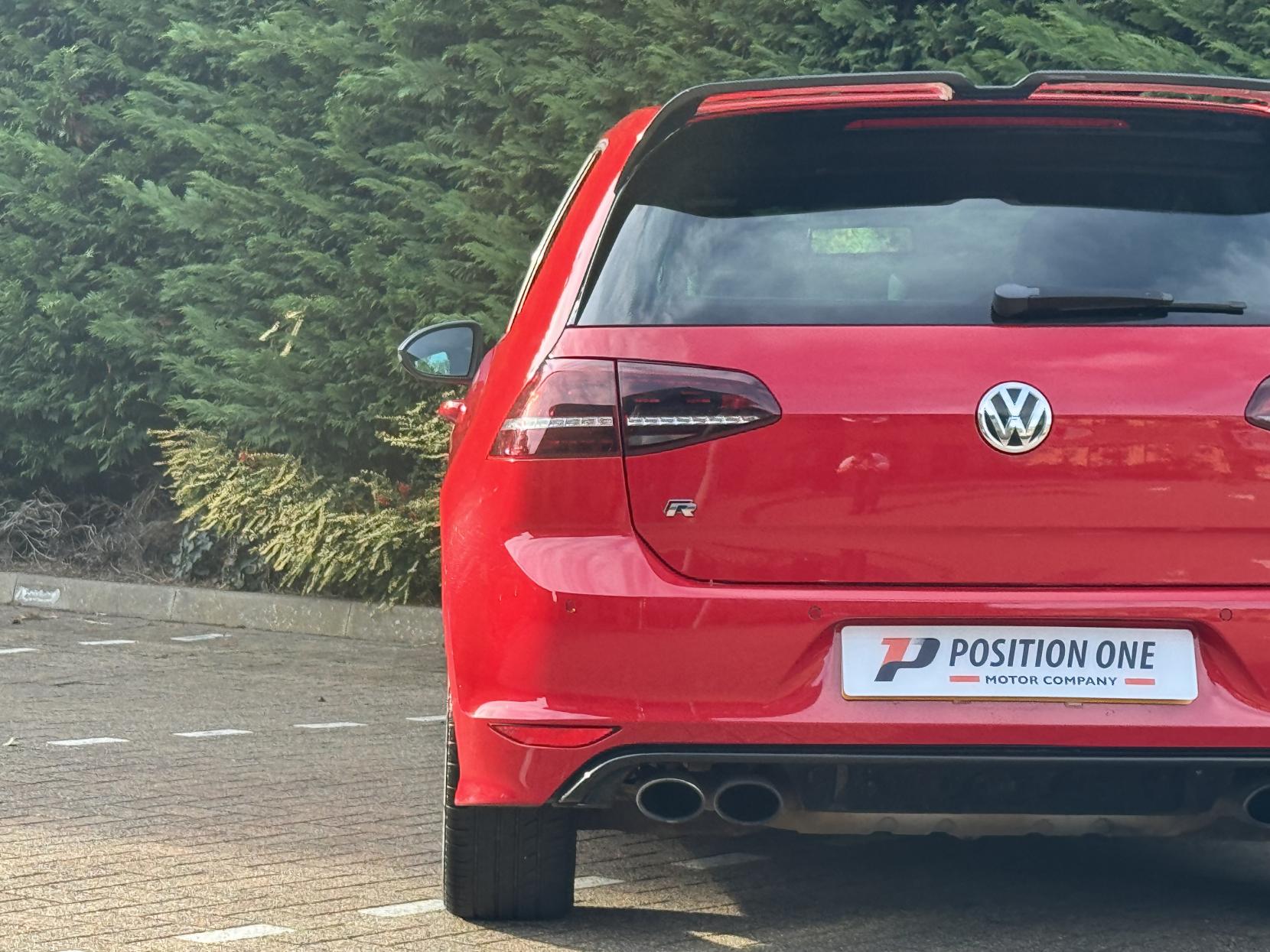 Volkswagen Golf 2.0 TSI BlueMotion Tech R Hatchback 3dr Petrol Manual 4Motion Euro 6 (s/s) (300 ps)