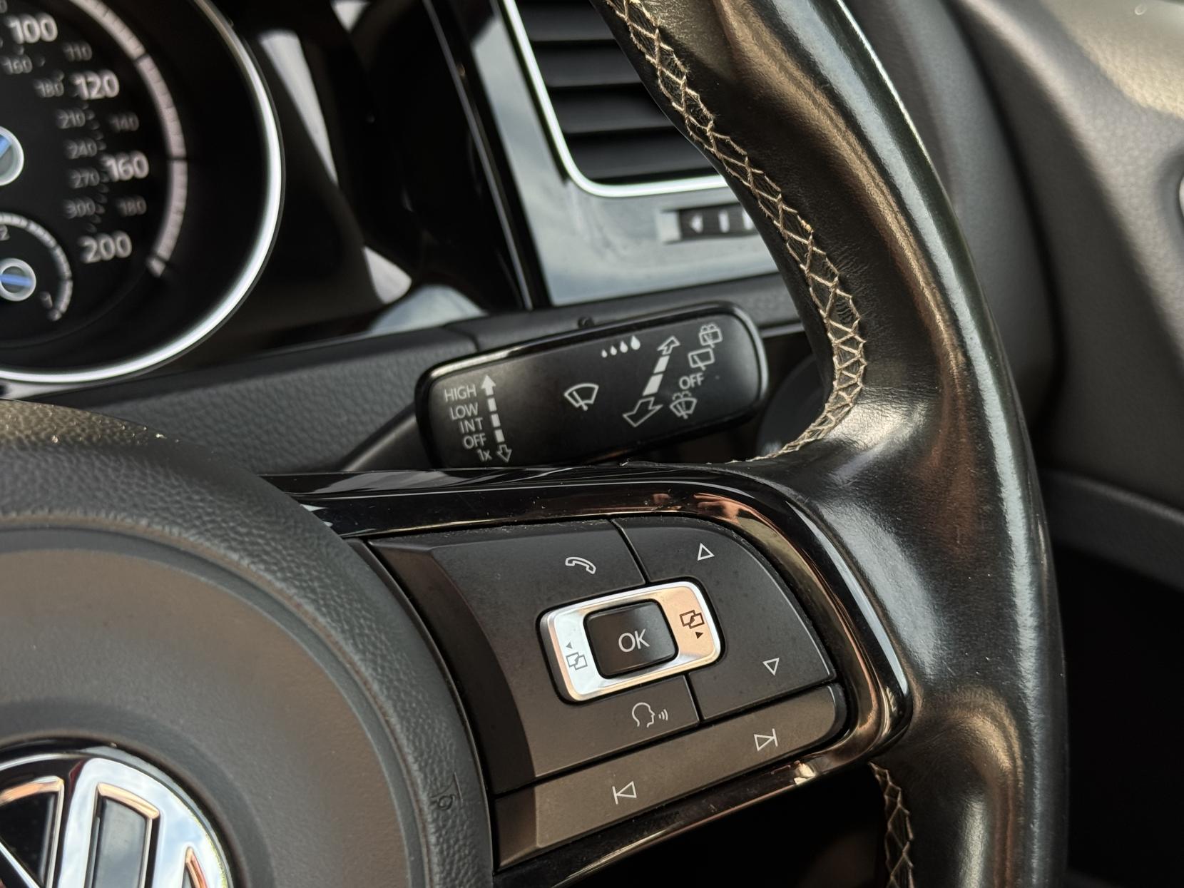 Volkswagen Golf 2.0 TSI BlueMotion Tech R Hatchback 3dr Petrol Manual 4Motion Euro 6 (s/s) (300 ps)