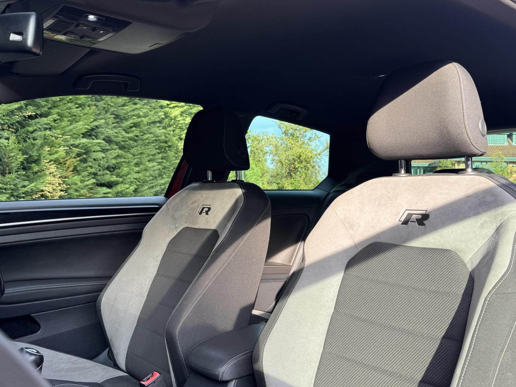 Volkswagen Golf 2.0 TSI BlueMotion Tech R Hatchback 3dr Petrol Manual 4Motion Euro 6 (s/s) (300 ps)