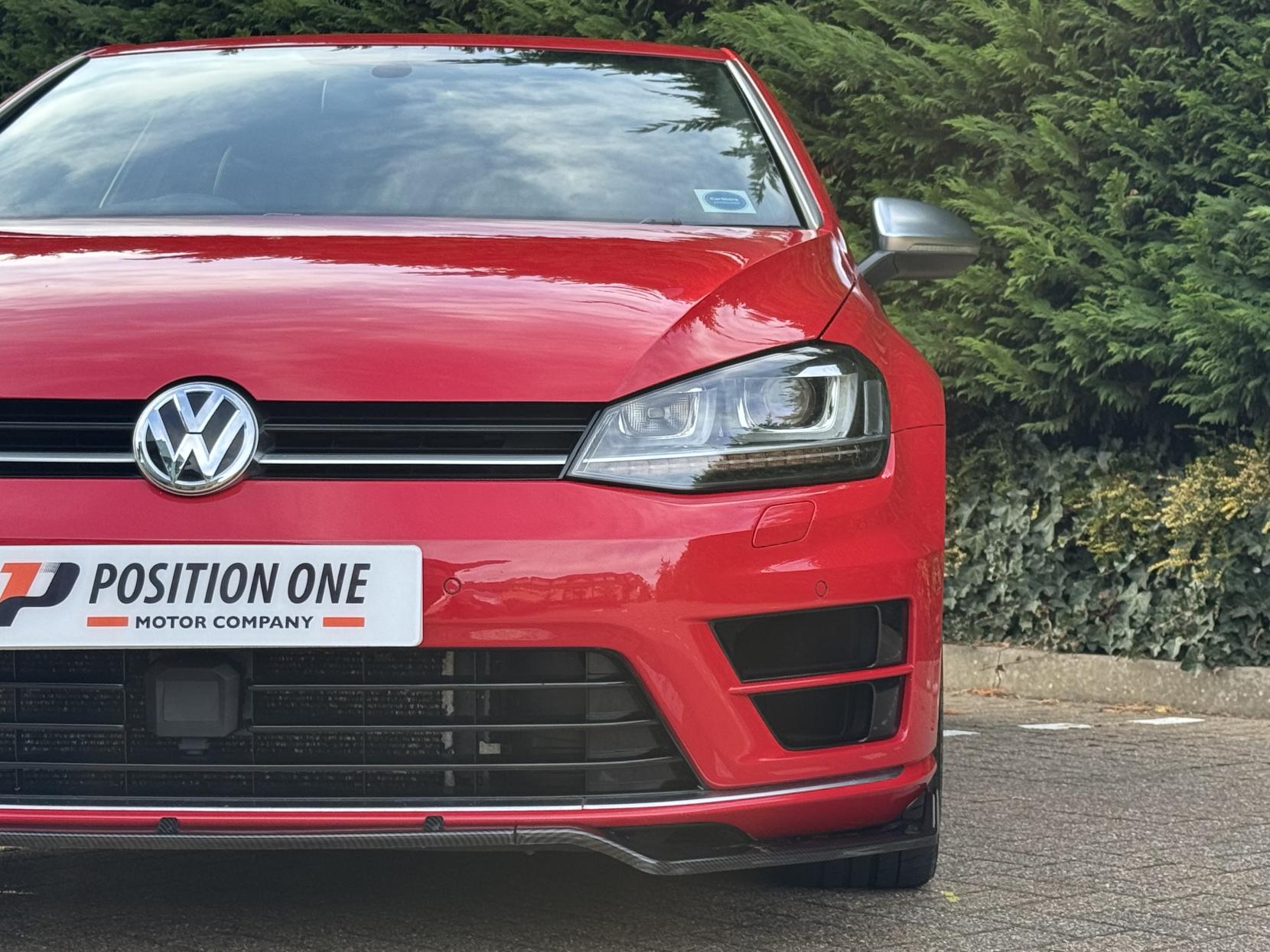 Volkswagen Golf 2.0 TSI BlueMotion Tech R Hatchback 3dr Petrol Manual 4Motion Euro 6 (s/s) (300 ps)