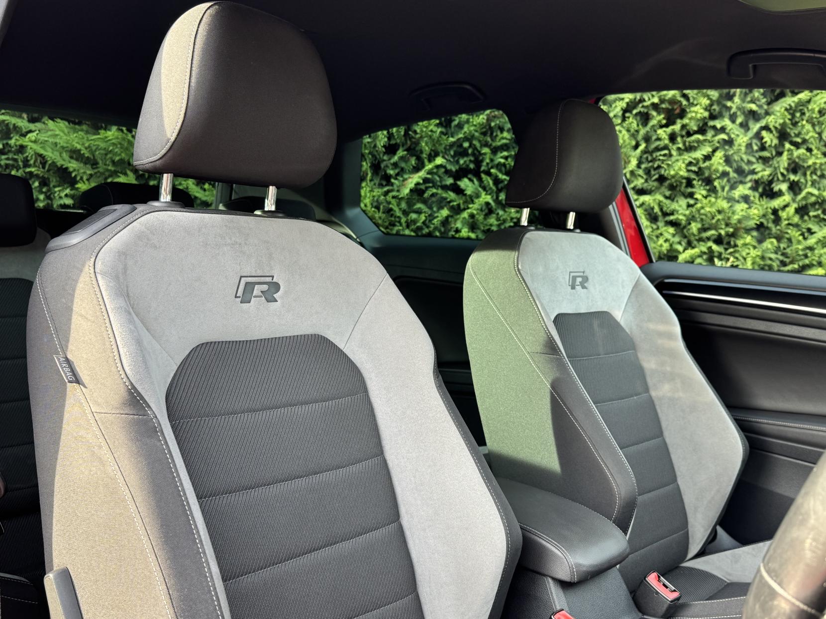 Volkswagen Golf 2.0 TSI BlueMotion Tech R Hatchback 3dr Petrol Manual 4Motion Euro 6 (s/s) (300 ps)