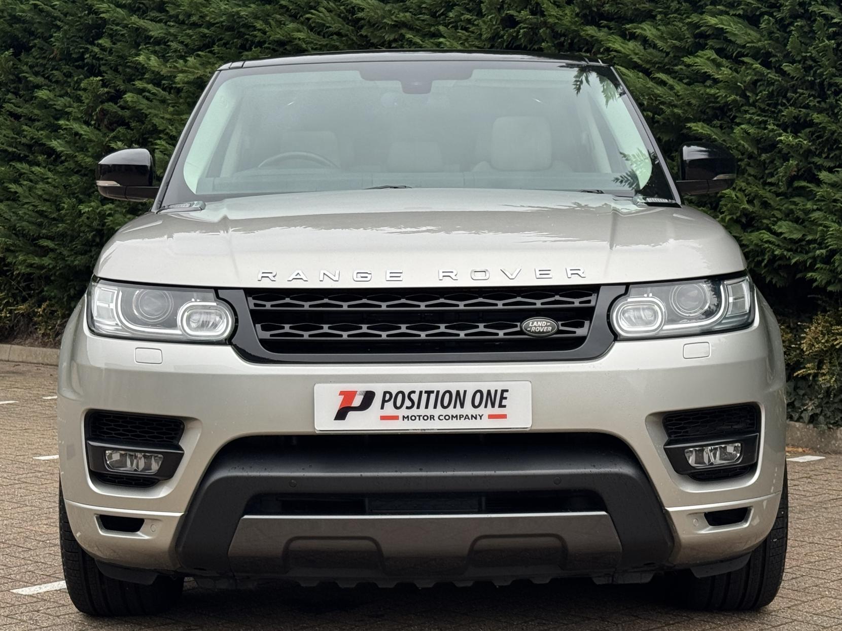 Land Rover Range Rover Sport 3.0 SD V6 HSE Dynamic SUV 5dr Diesel Auto 4WD Euro 6 (s/s) (306 ps)