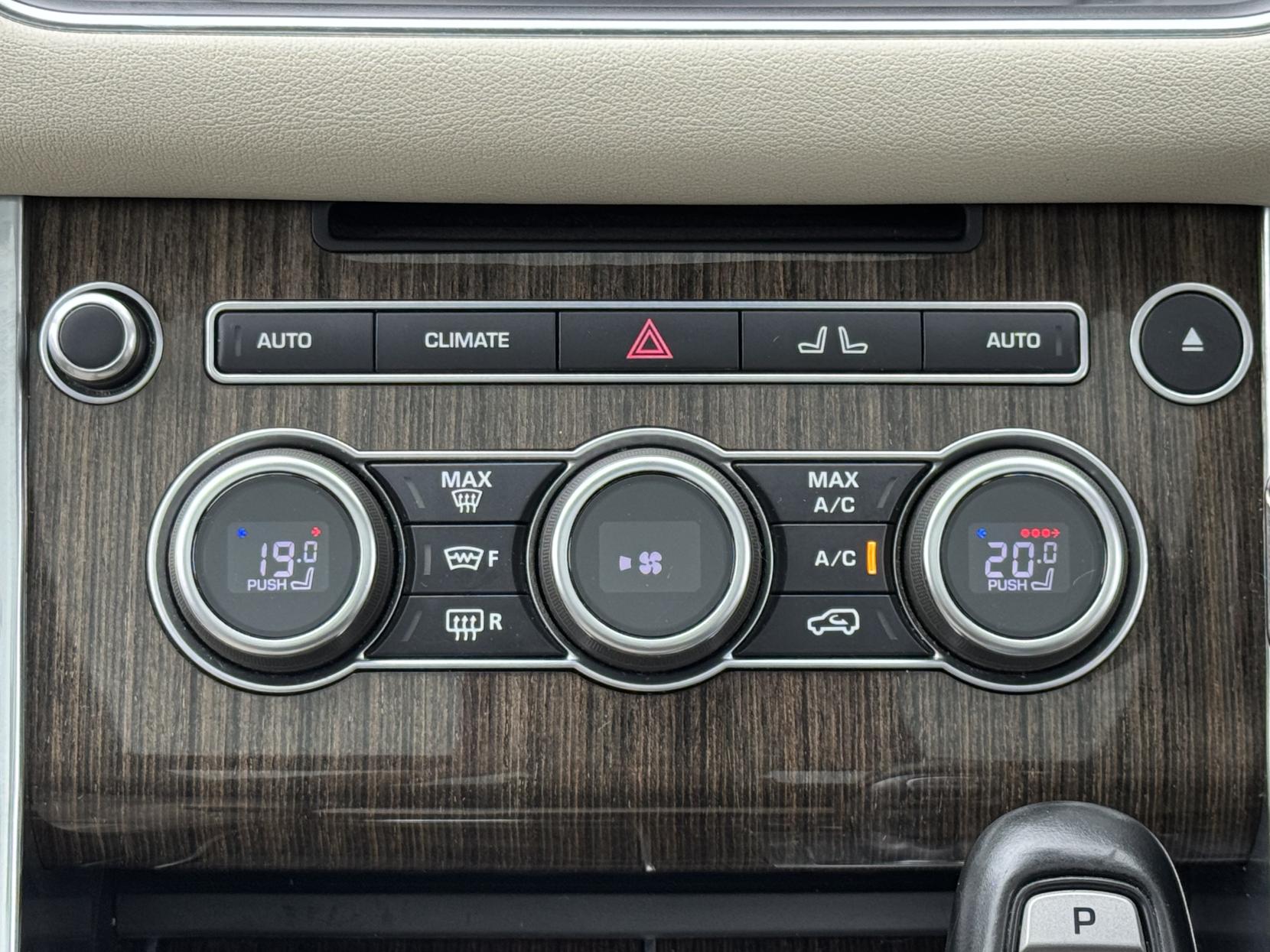 Land Rover Range Rover Sport 3.0 SD V6 HSE Dynamic SUV 5dr Diesel Auto 4WD Euro 6 (s/s) (306 ps)