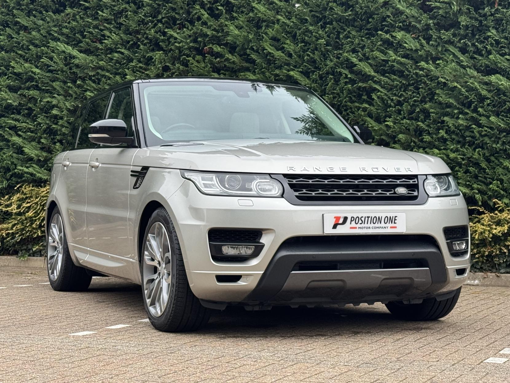 Land Rover Range Rover Sport 3.0 SD V6 HSE Dynamic SUV 5dr Diesel Auto 4WD Euro 6 (s/s) (306 ps)