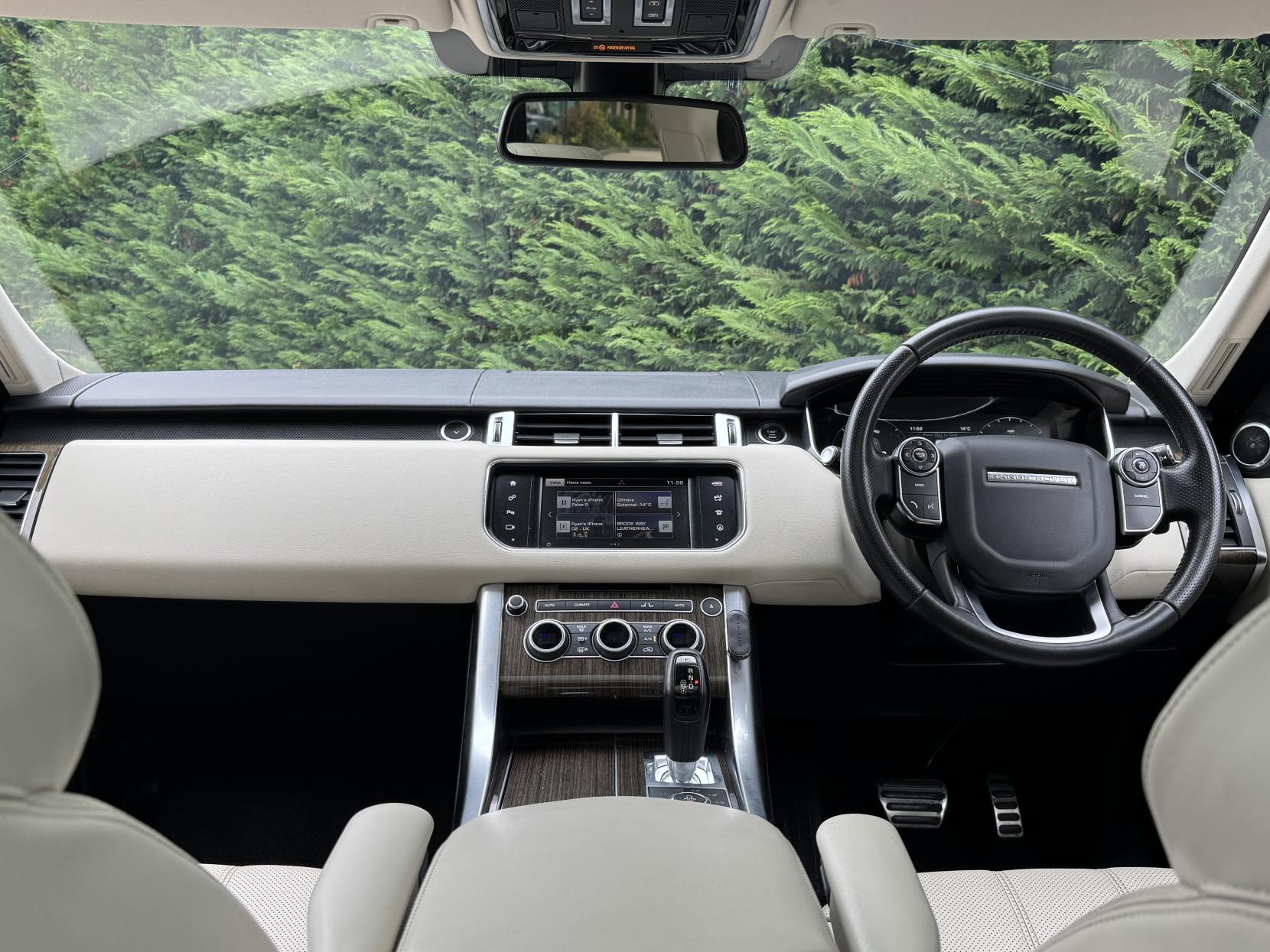 Land Rover Range Rover Sport 3.0 SD V6 HSE Dynamic SUV 5dr Diesel Auto 4WD Euro 6 (s/s) (306 ps)