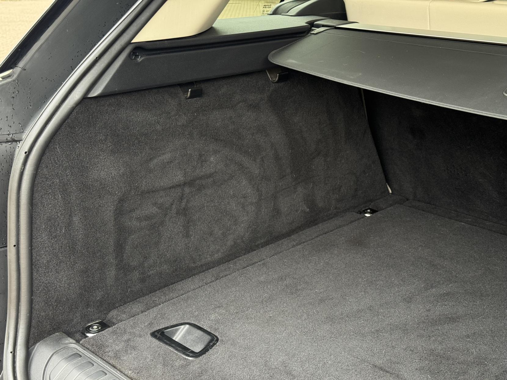 Land Rover Range Rover Sport 3.0 SD V6 HSE Dynamic SUV 5dr Diesel Auto 4WD Euro 6 (s/s) (306 ps)