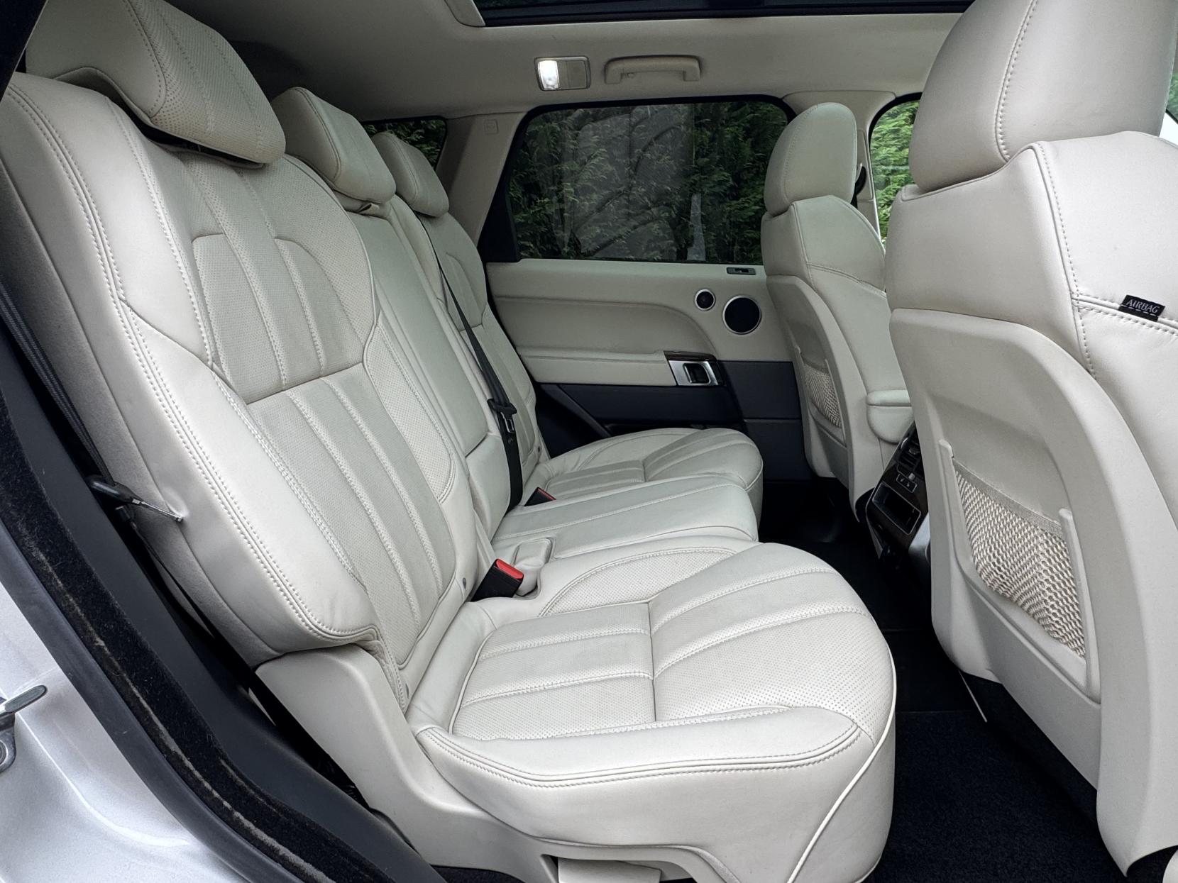 Land Rover Range Rover Sport 3.0 SD V6 HSE Dynamic SUV 5dr Diesel Auto 4WD Euro 6 (s/s) (306 ps)