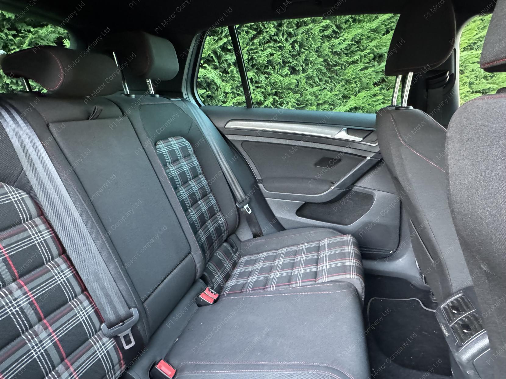 Volkswagen Golf 2.0 TSI GPF GTI Performance Hatchback 5dr Petrol DSG Euro 6 (s/s) (245 ps)