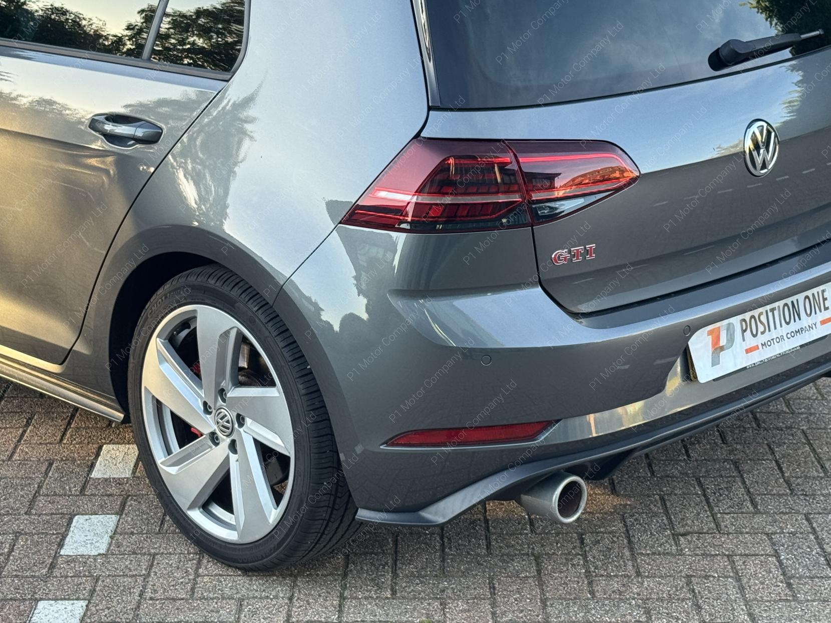 Volkswagen Golf 2.0 TSI GPF GTI Performance Hatchback 5dr Petrol DSG Euro 6 (s/s) (245 ps)