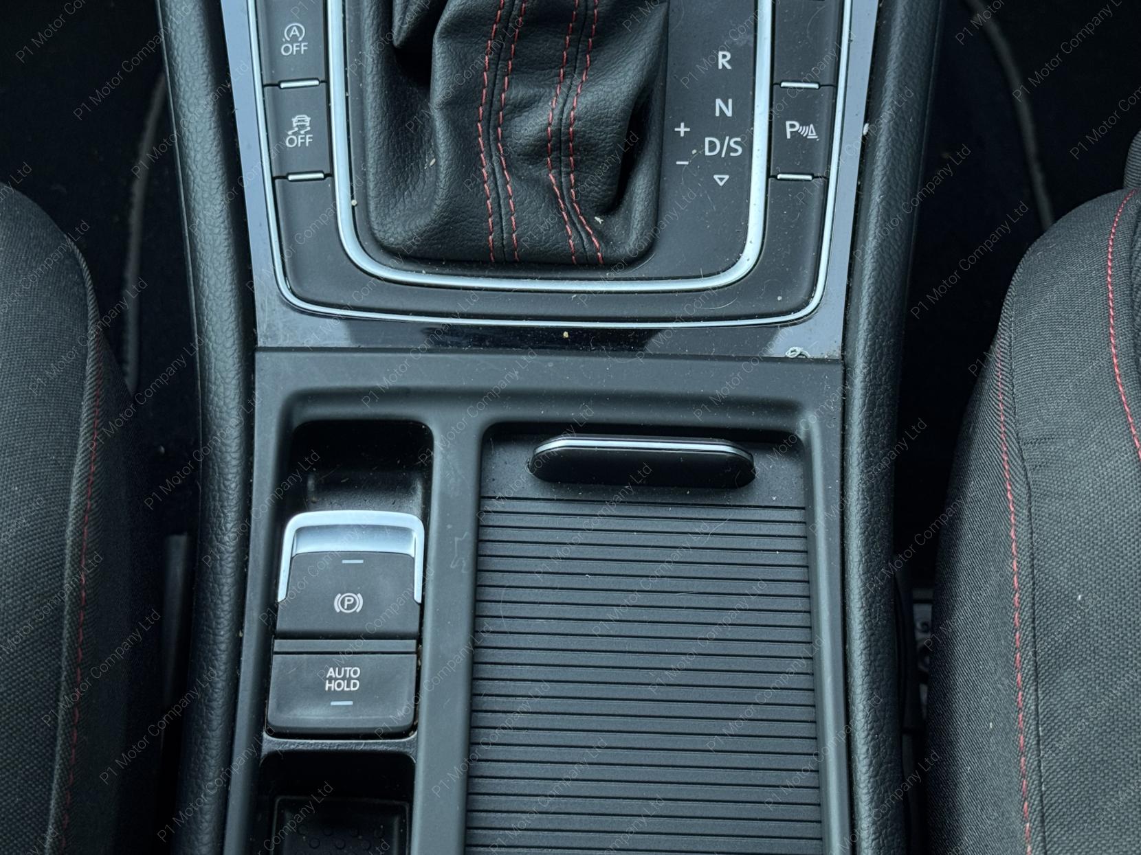 Volkswagen Golf 2.0 TSI GPF GTI Performance Hatchback 5dr Petrol DSG Euro 6 (s/s) (245 ps)