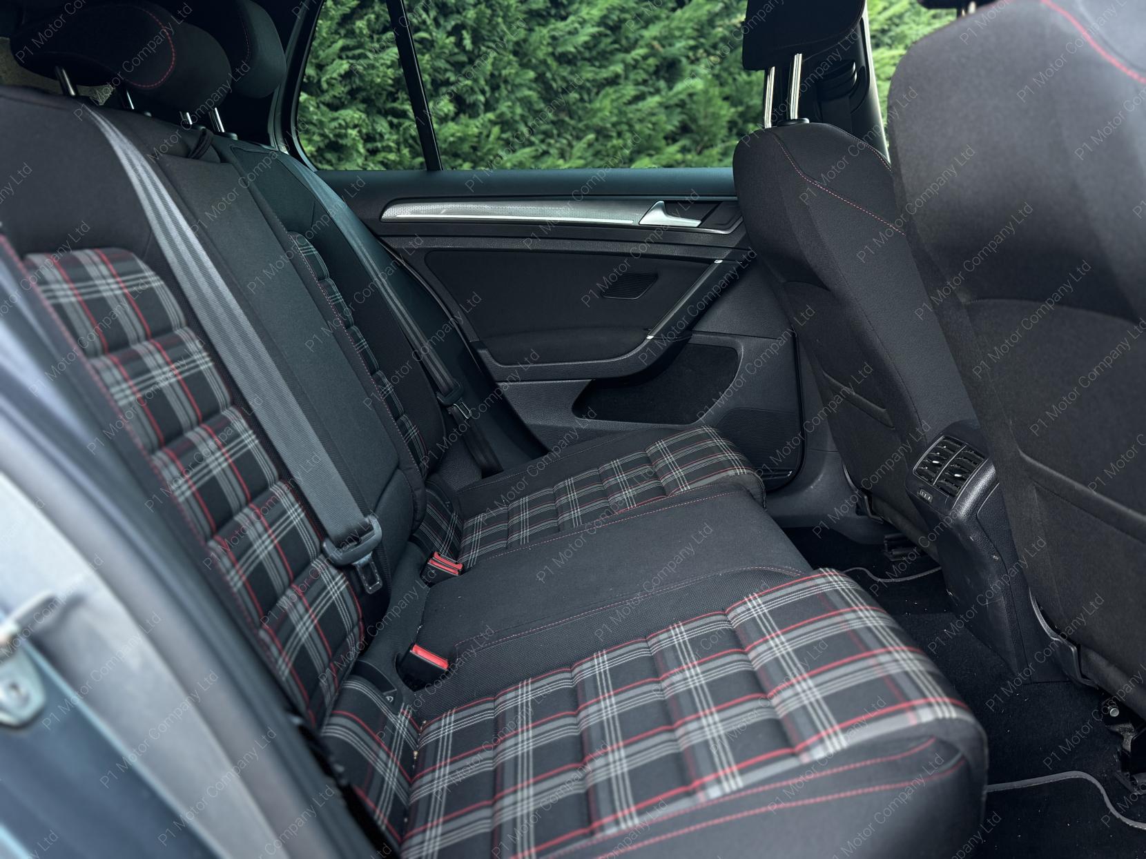 Volkswagen Golf 2.0 TSI GPF GTI Performance Hatchback 5dr Petrol DSG Euro 6 (s/s) (245 ps)