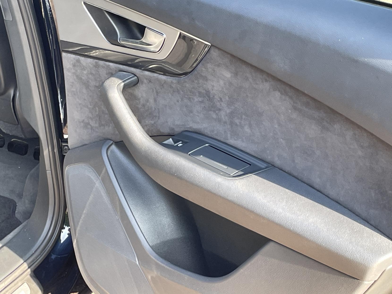 Audi SQ7 4.0 TDI V8 Vorsprung SUV 5dr Diesel Tiptronic quattro Euro 6 (s/s) (435 ps)