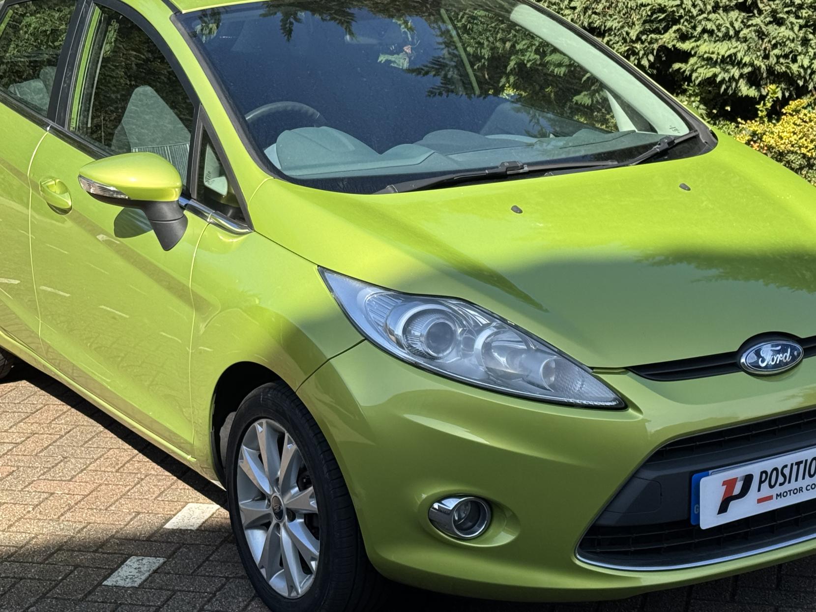 Ford Fiesta 1.25 Zetec Hatchback 5dr Petrol Manual (133 g/km, 81 bhp)