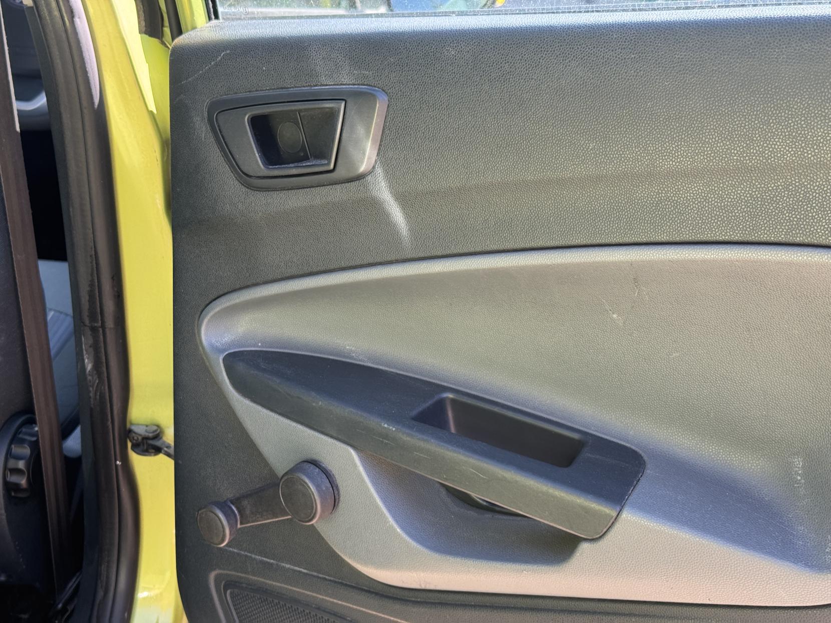 Ford Fiesta 1.25 Zetec Hatchback 5dr Petrol Manual (133 g/km, 81 bhp)