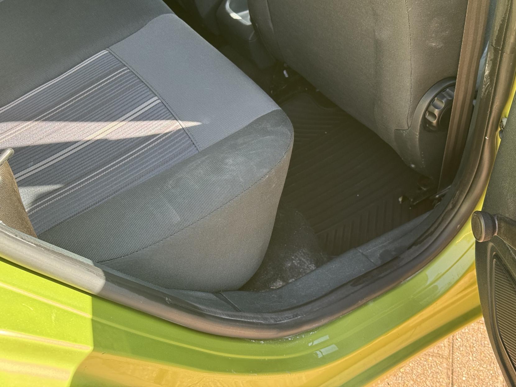 Ford Fiesta 1.25 Zetec Hatchback 5dr Petrol Manual (133 g/km, 81 bhp)