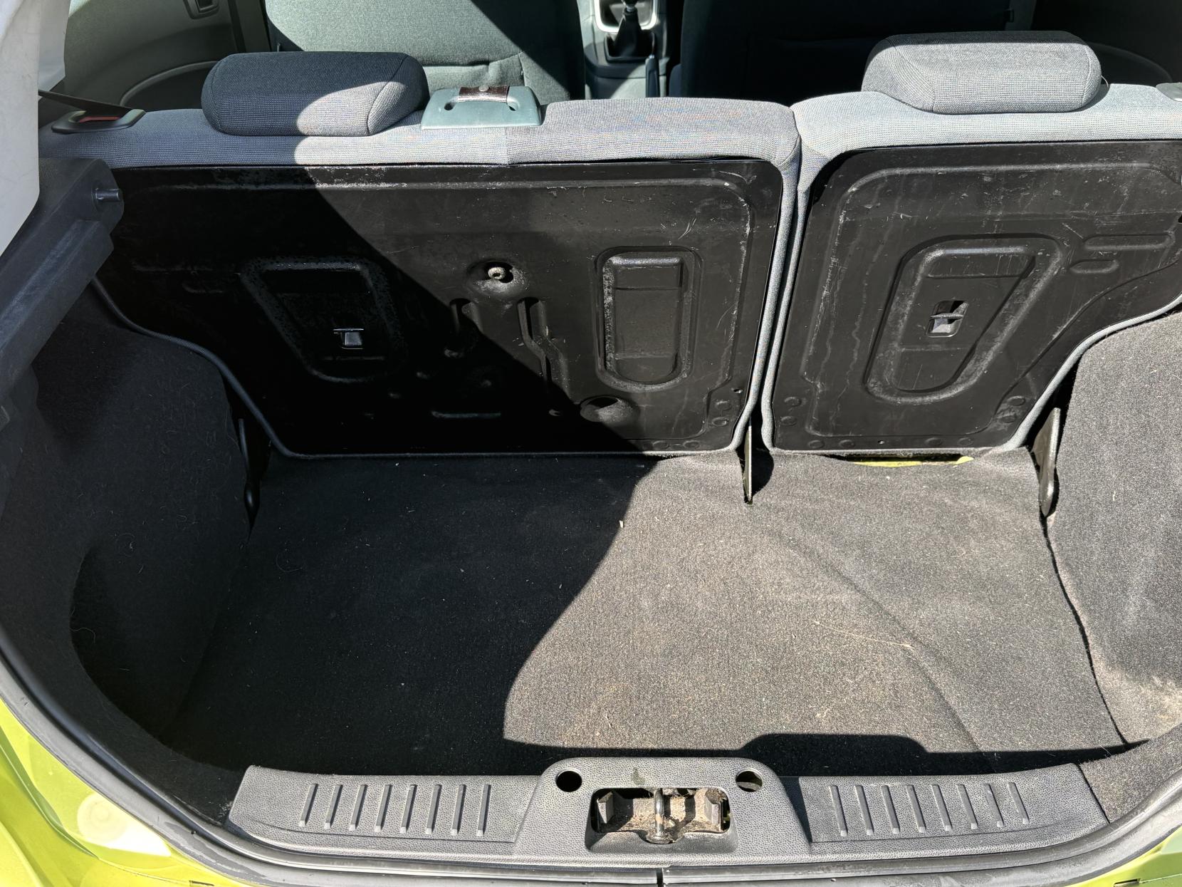 Ford Fiesta 1.25 Zetec Hatchback 5dr Petrol Manual (133 g/km, 81 bhp)