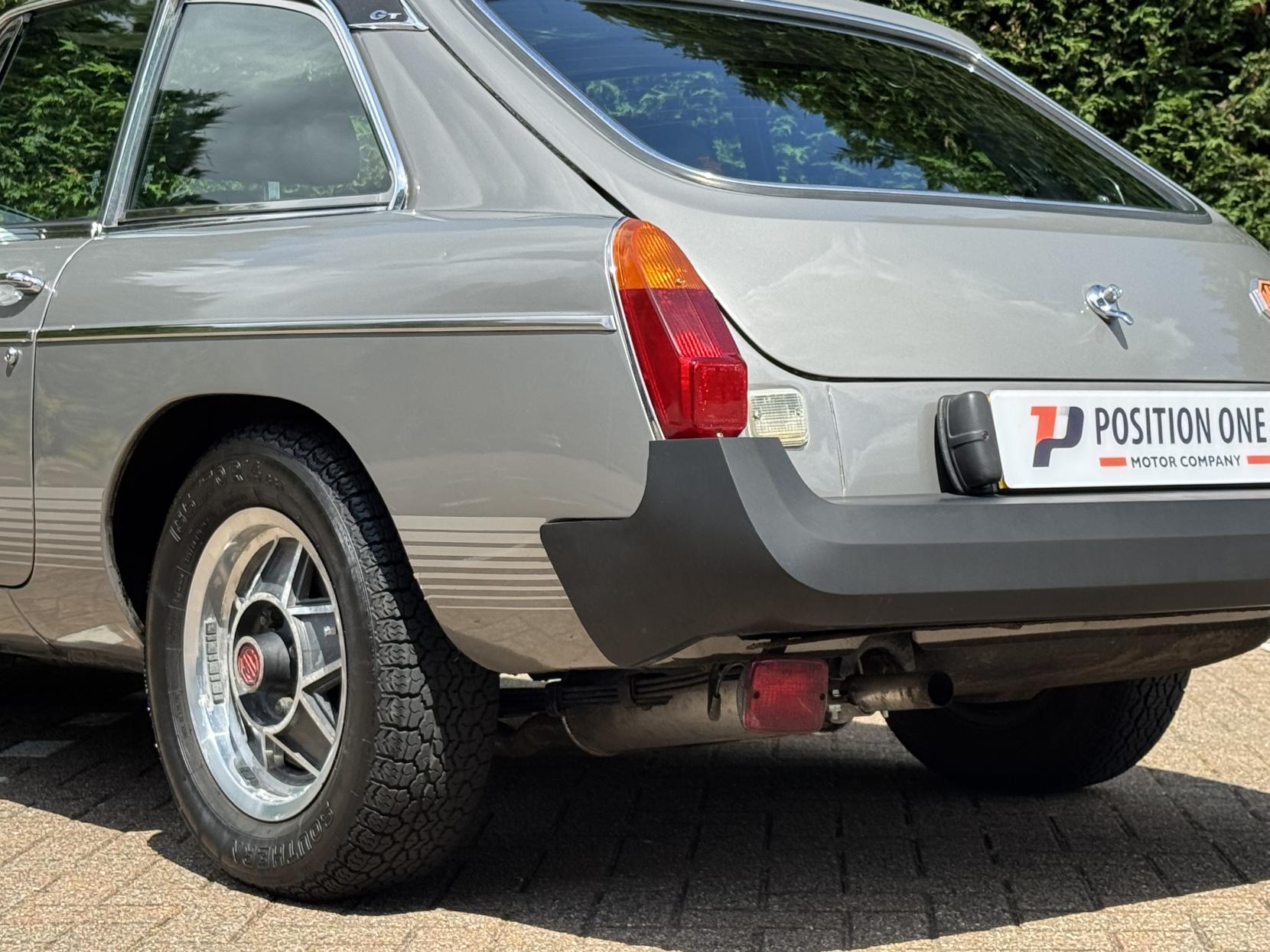 MG MGB GT 1.8 Coupe 2dr Petrol Manual (97 bhp)