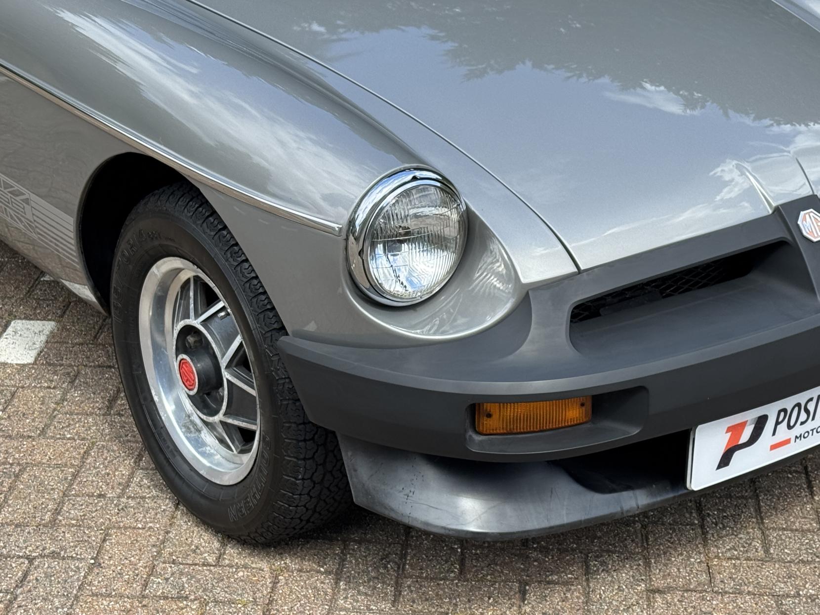 MG MGB GT 1.8 Coupe 2dr Petrol Manual (97 bhp)
